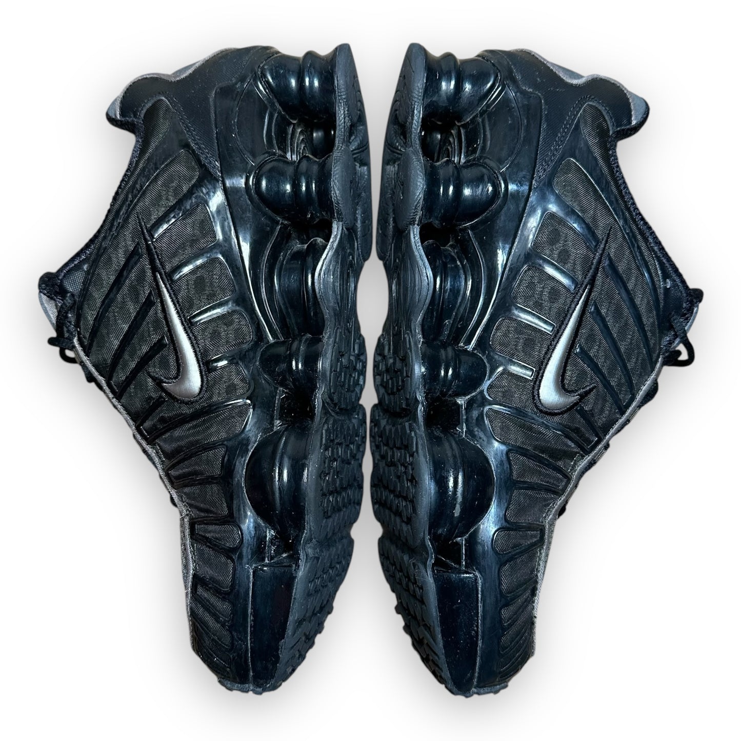 EU41 - US8 - UK7 • Shox TL Black Metallic Cargo Khaki