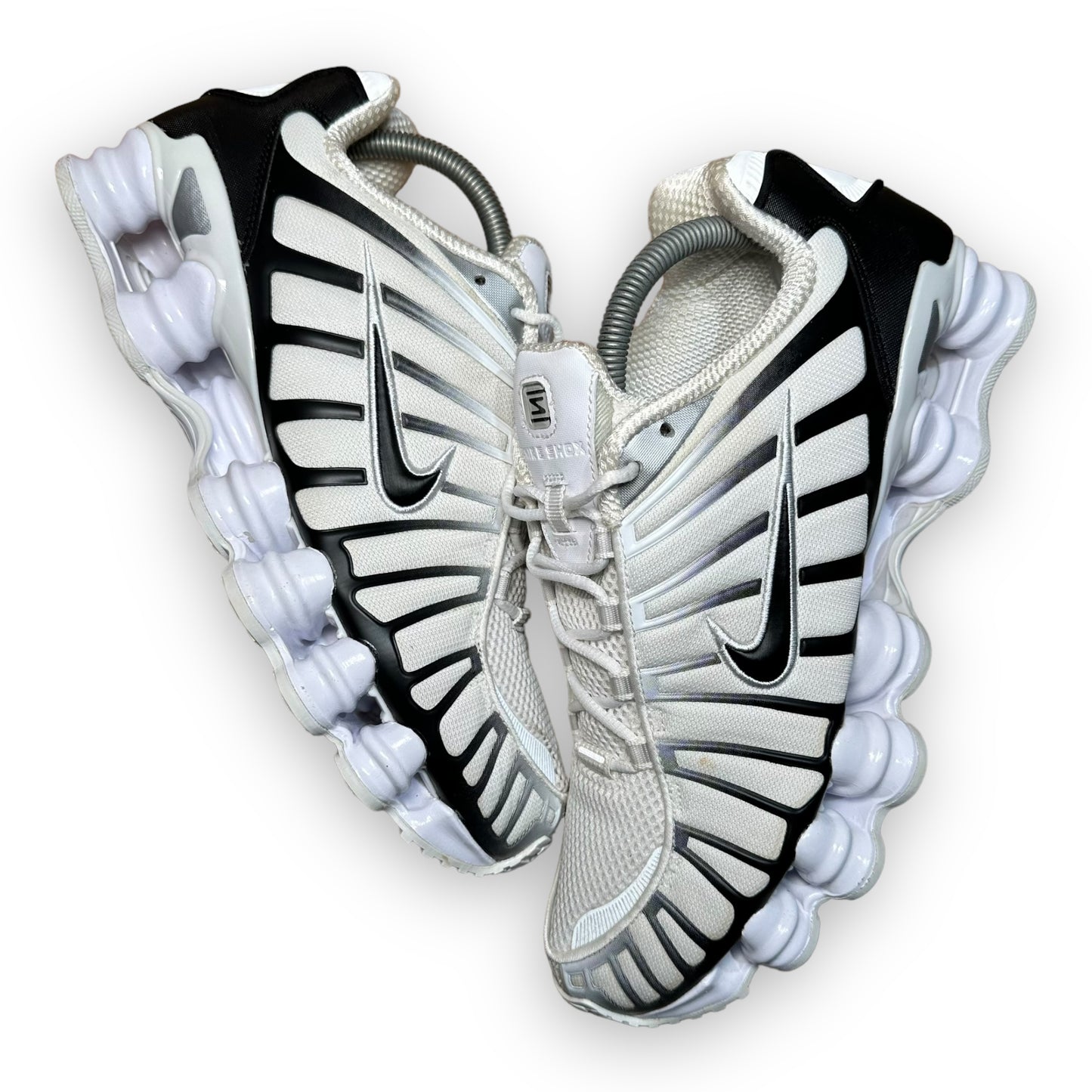 EU42.5 - US9 - UK8 • Shox TL White Platinum