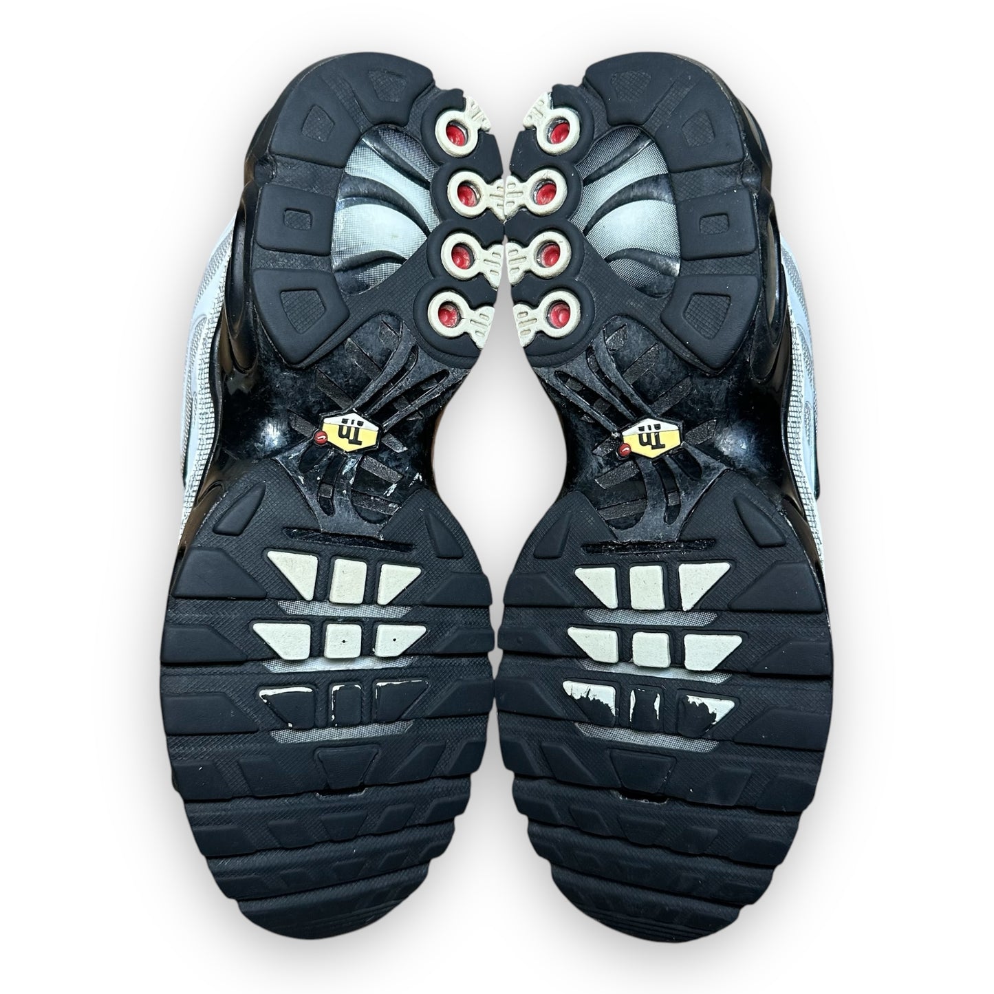 EU43 - US9.5 - UK8.5 • Air Max Plus Pure Platinum Black