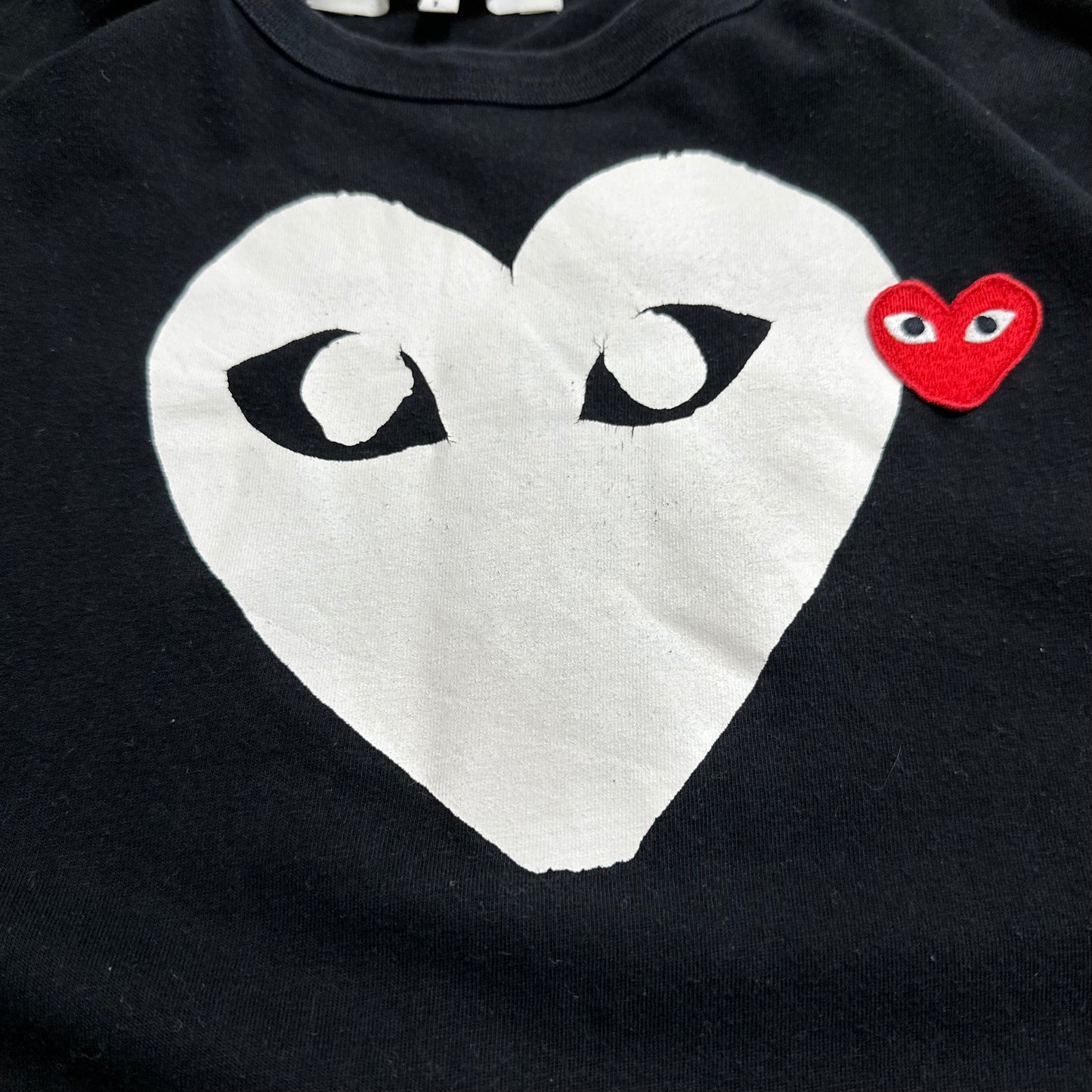 Tee Comme des Garçons PLAY White Heart Black (M)