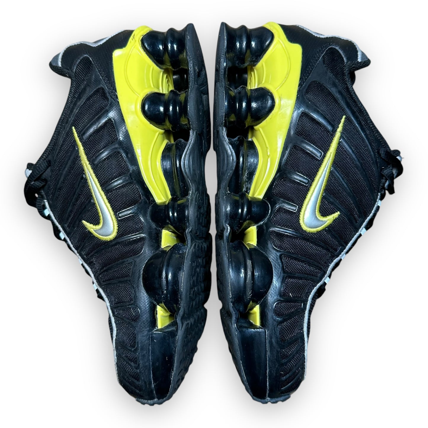 EU39 - US6.5 - UK6 • Shox TL Black Dynamic Yellow