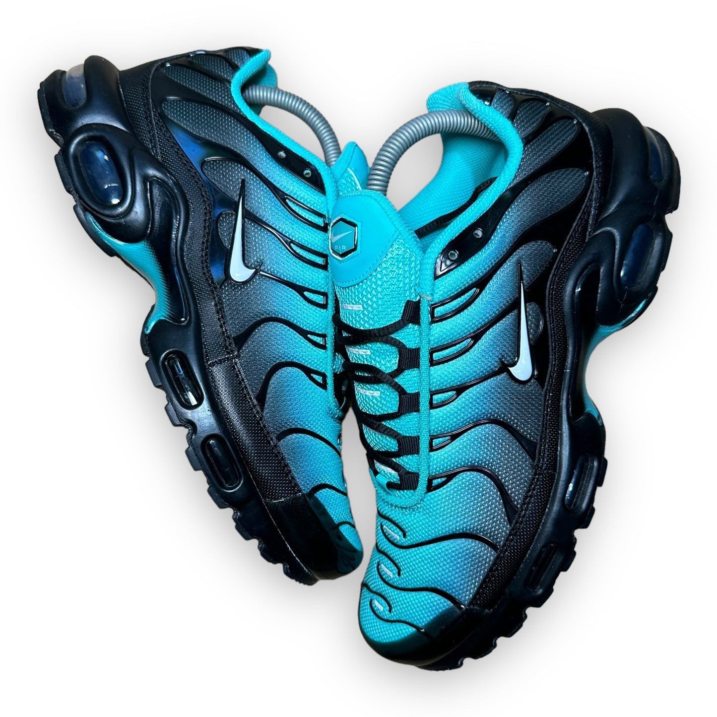 EU42.5 - US9 - UK8 • Air Max Plus Light Retro