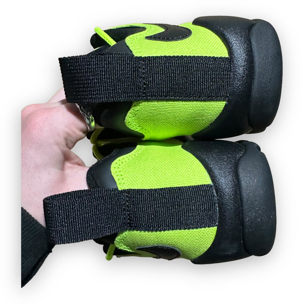 SB Darwin Low Supreme Volt