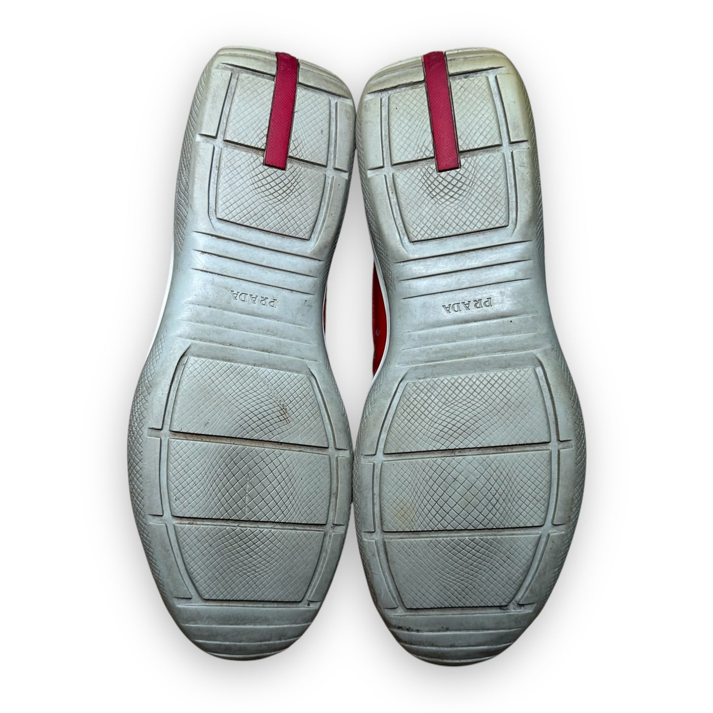 EU46 - US12 - UK11 • Prada America’s Cup Patent Red vintage