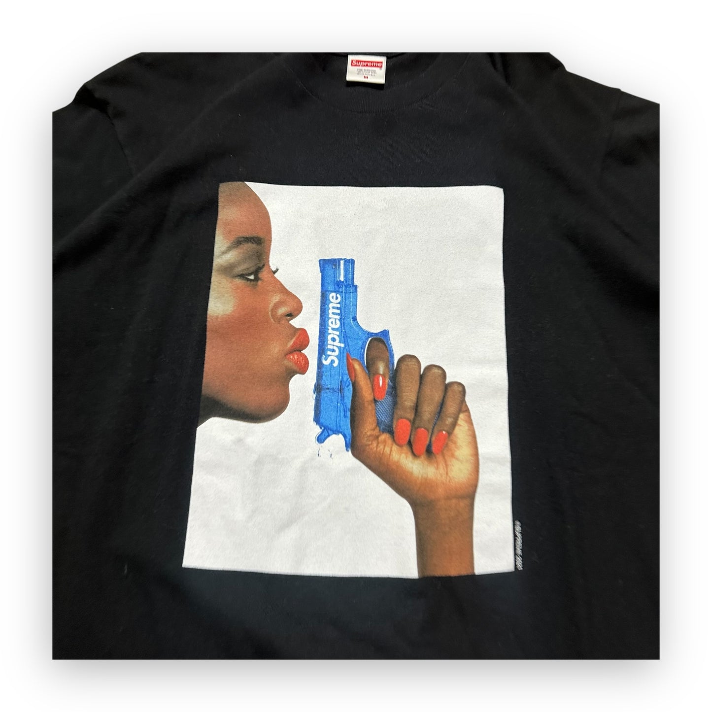 Tee Supreme Water Pistol Black SS21 (M)