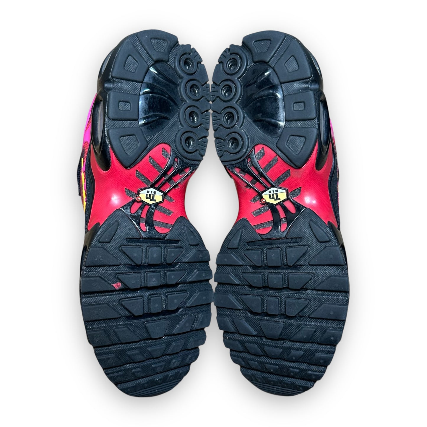 EU42.5 - US9 - UK8 • Air Max Plus TN Supreme Black