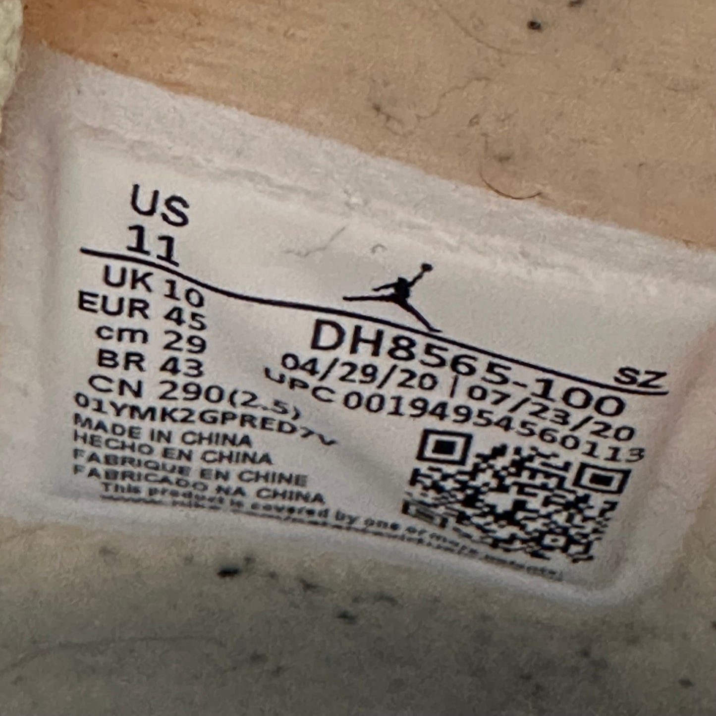 EU45 - US11 - UK10 • Jordan 5 Retro OFF-WHITE Sail