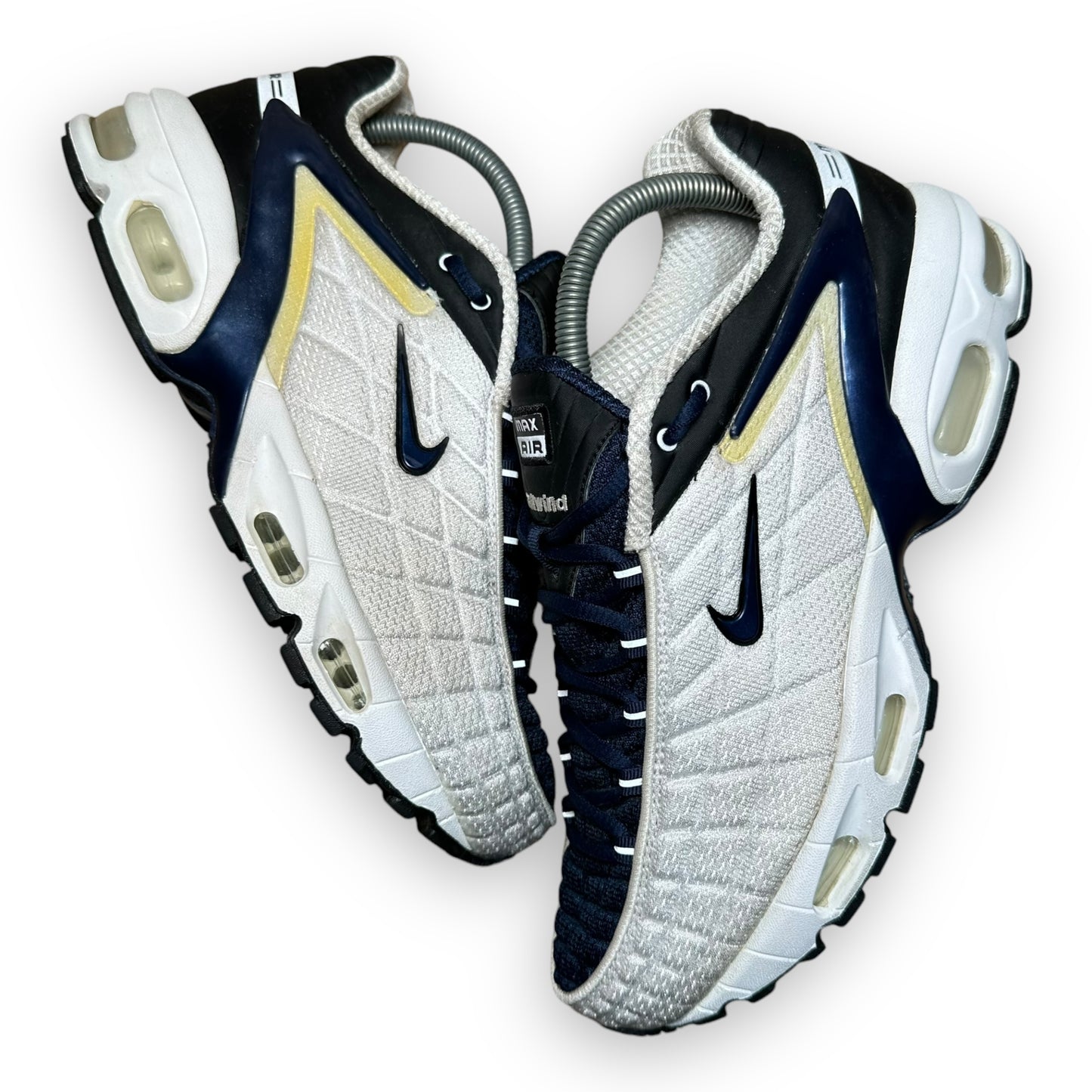 EU42 - US8.5 - UK7.5 • Air Max Tailwind 5 White Navy