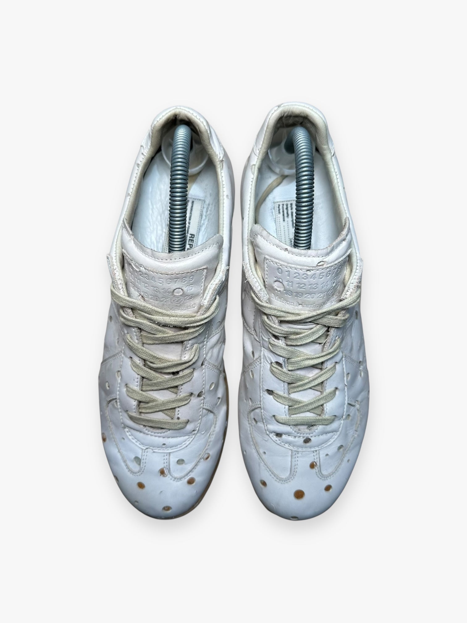 Maison Margiela Replica GAT Punch Hole Off White