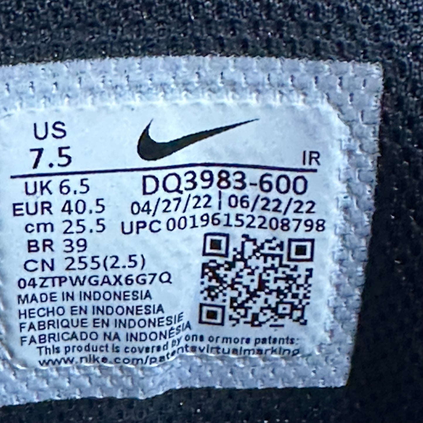 EU40.5 - US7.5 - UK6.5 • Air Max Plus Team Red Cool Grey