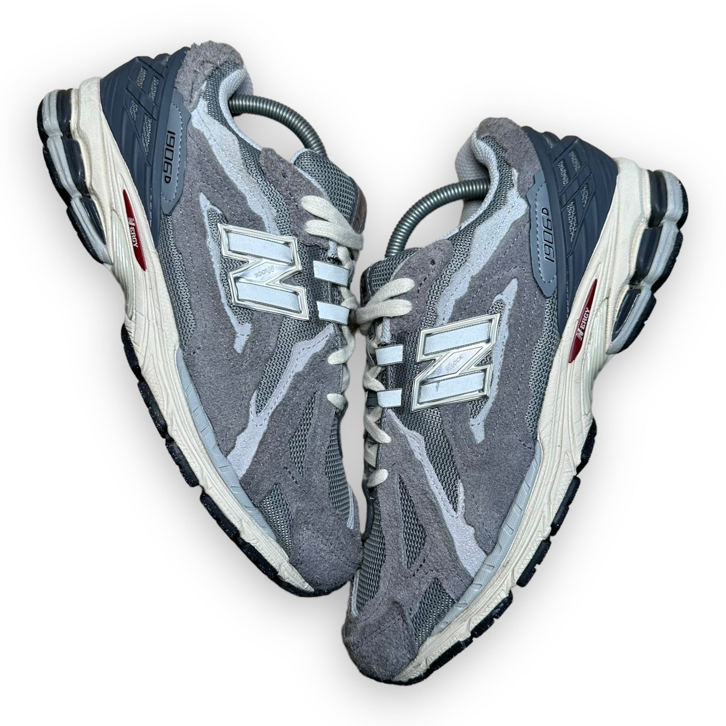 EU44 - US10 - UK9 • New Balance 1906D Protection Pack Grey