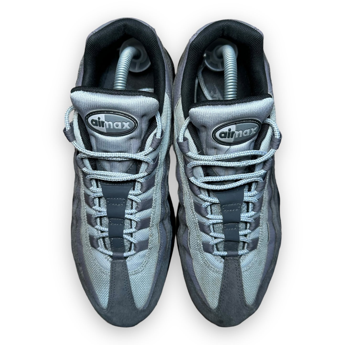 EU44 - US10 - UK9 • Air Max 95 Anthracite Black