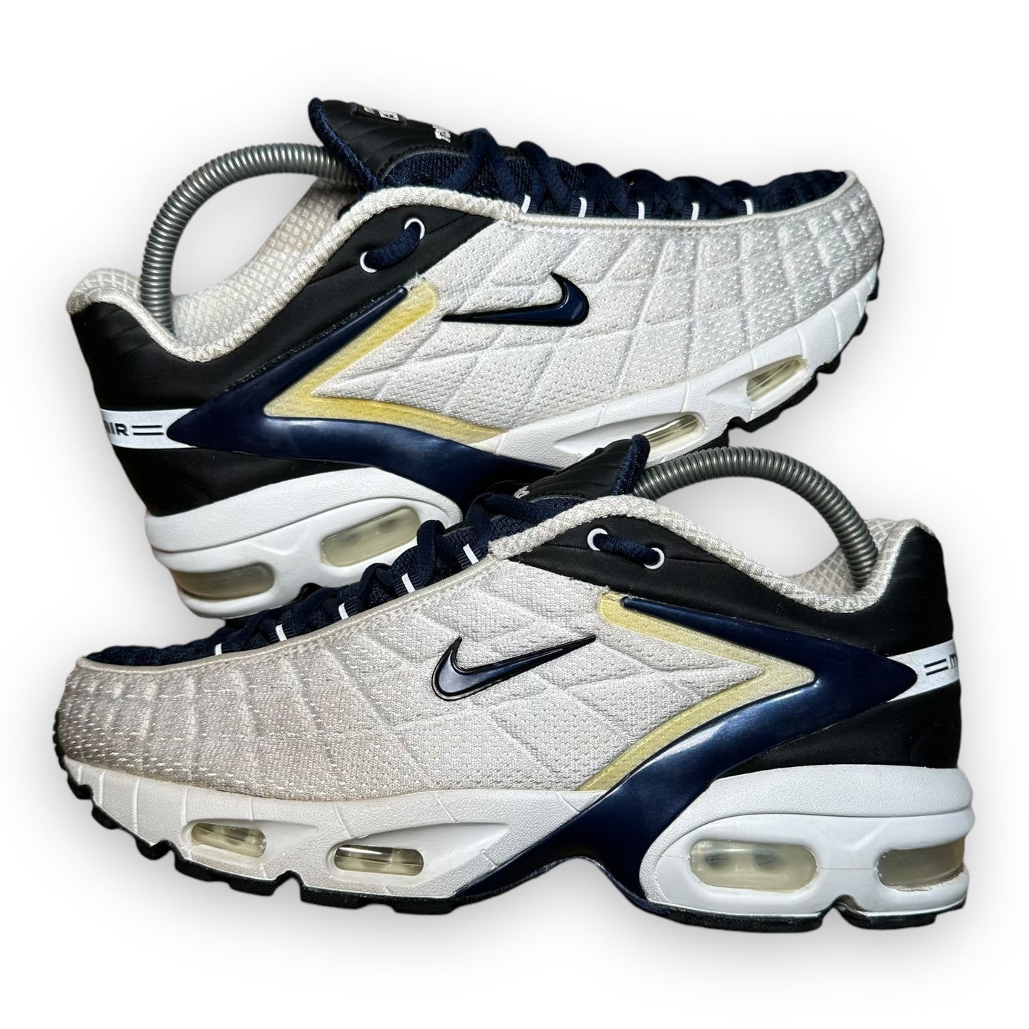 EU42 - US8.5 - UK7.5 • Air Max Tailwind 5 White Navy