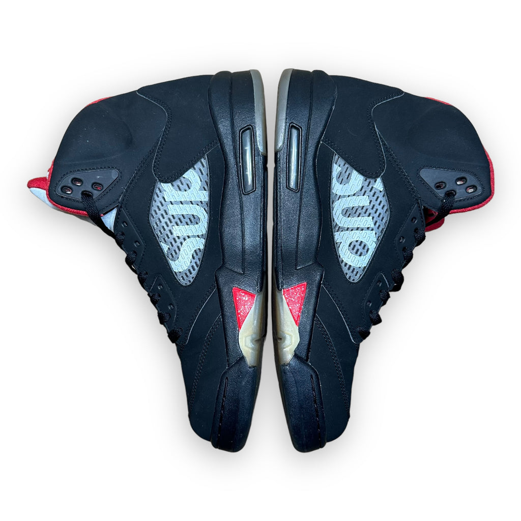 Jordan 5 Retro Supreme Black