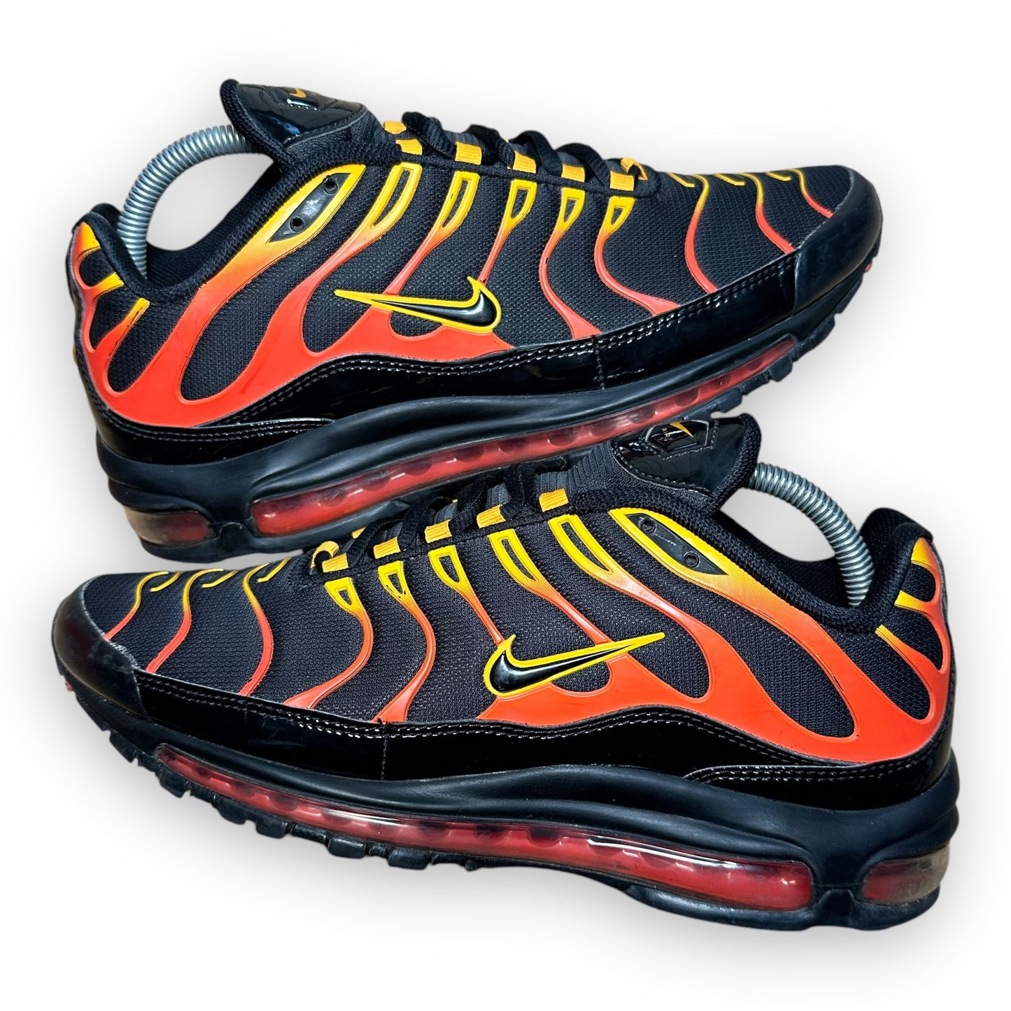 EU43 - US9.5 - UK8.5 • Air Max 97 Plus Black Shock Orange