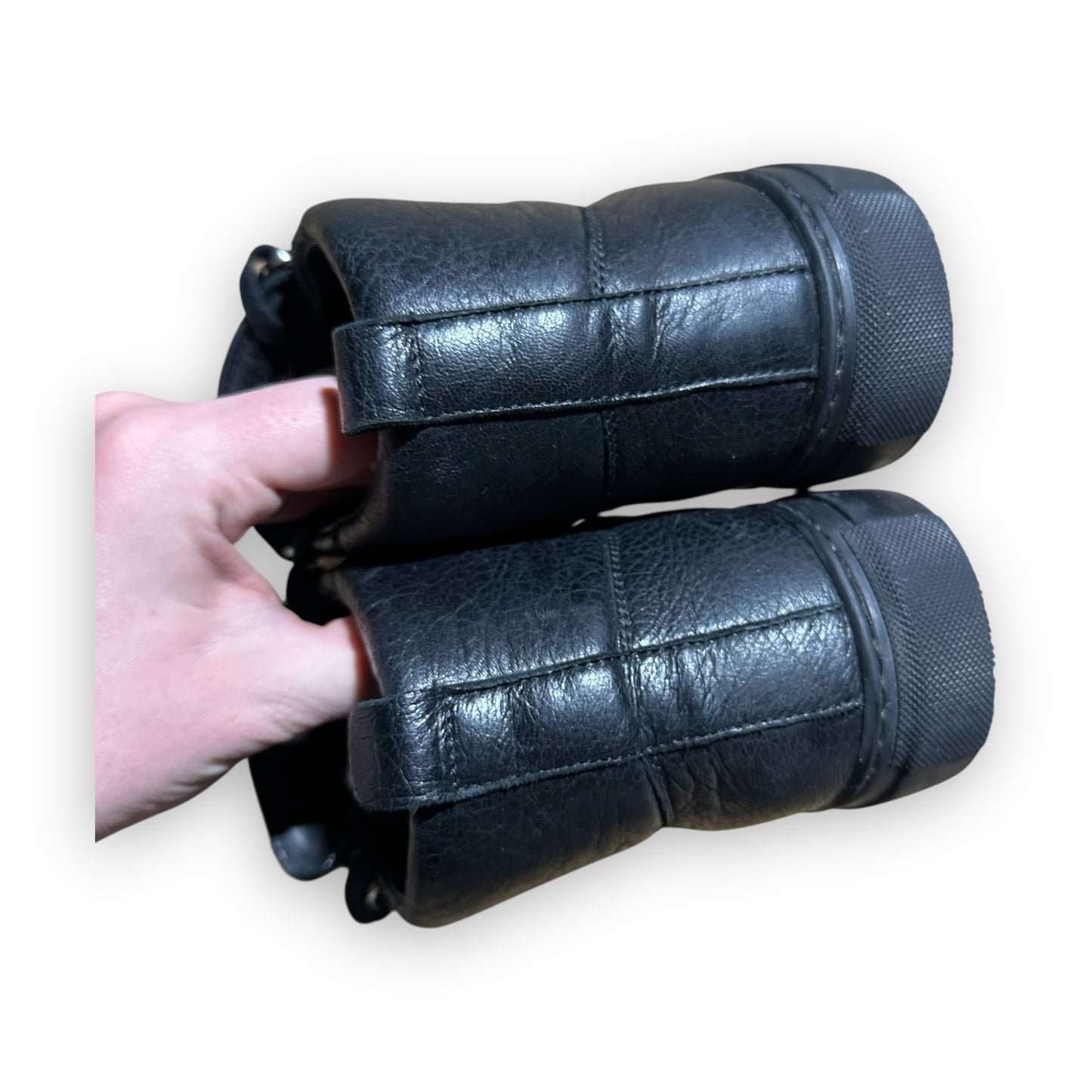 EU41 - US8 - UK7 • Balanciaga Arena High Leather Black