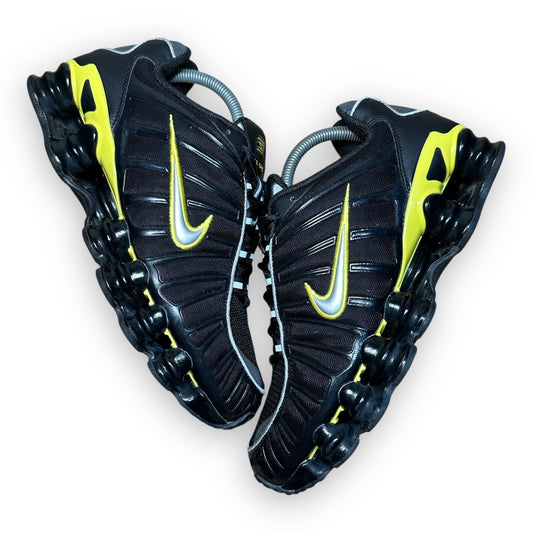 EU42.5 - US9 - UK8 • Shox TL Black Dynamic Yellow