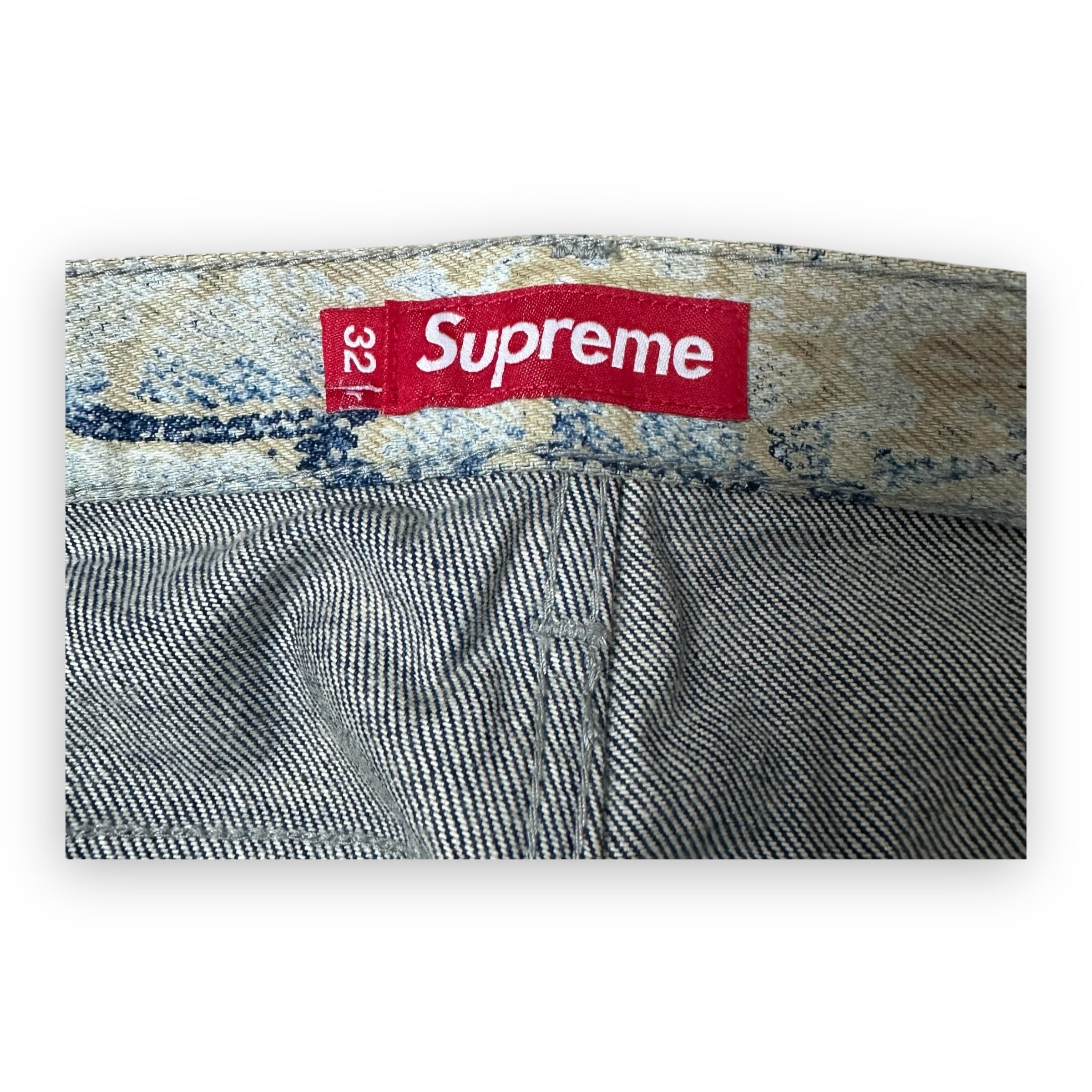 Jeans Supreme Regular Snake FW24