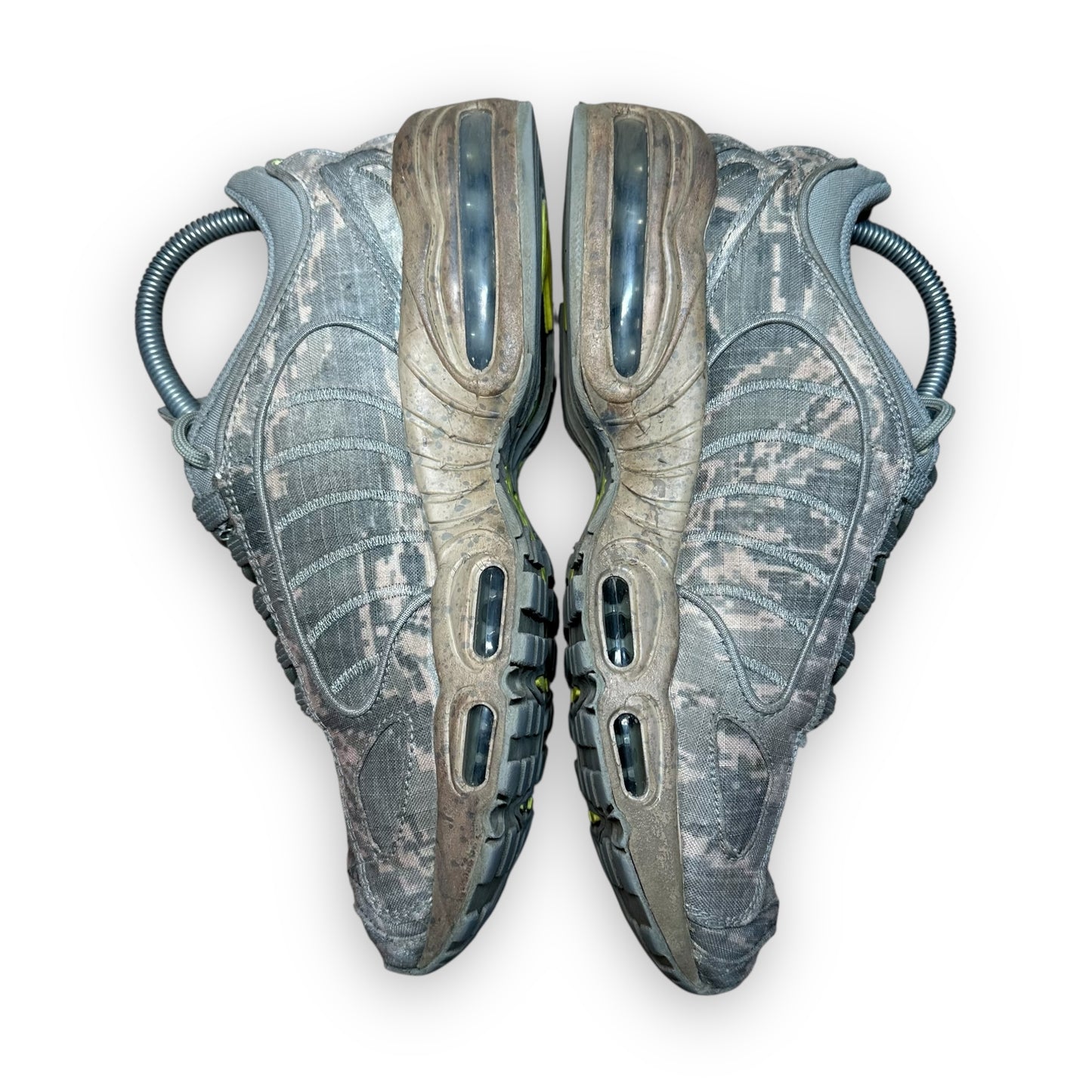 EU42 - US8.5 - UK7.5 • Air Max Tailwind 4 Camo