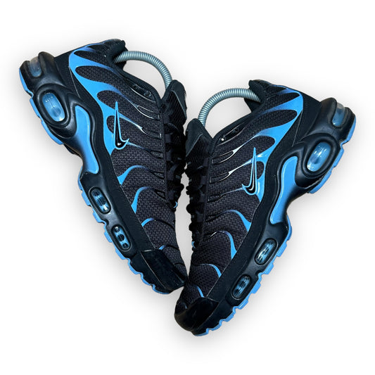 EU41 - US8 - UK7 • Air Max Plus Black University Blue