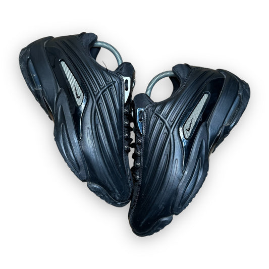 EU42.5 - US9 - UK8 • Hot Step 2 NOCTA Black