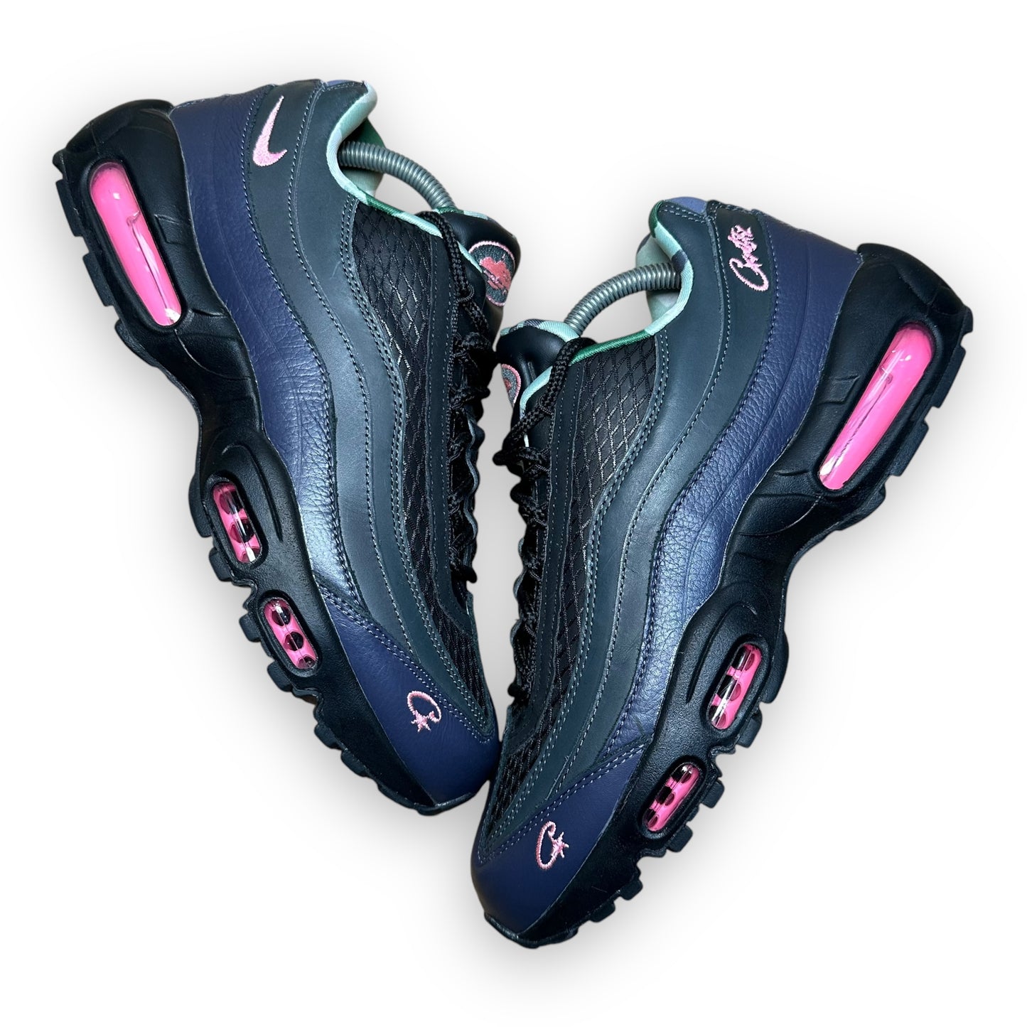 EU44 - US10 - UK9 • Air Max 95 Corteiz Pink Beam