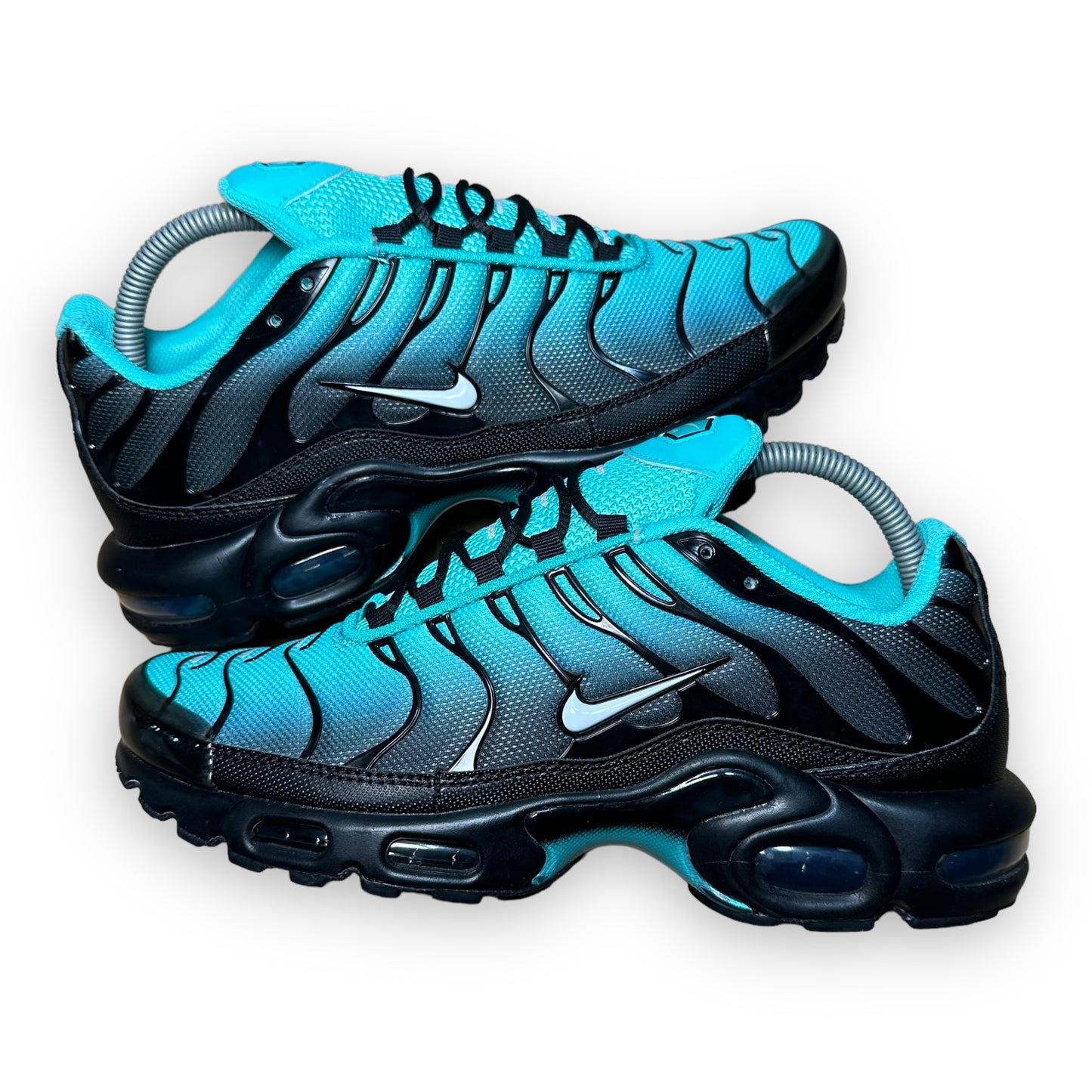 EU42.5 - US9 - UK8 • Air Max Plus Light Retro