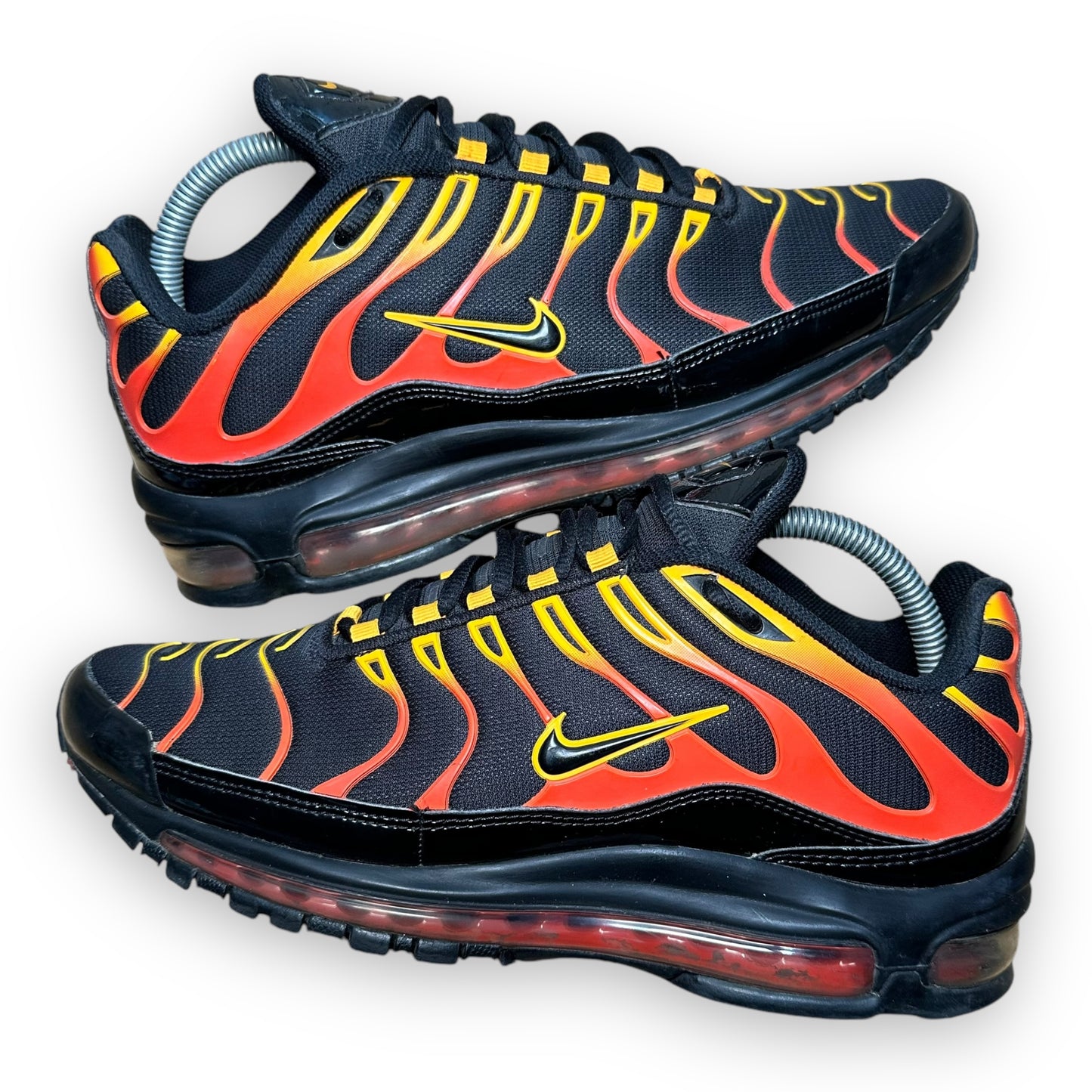 EU43 - US9.5 - UK8.5 • Air Max 97 Plus Black Shock Orange