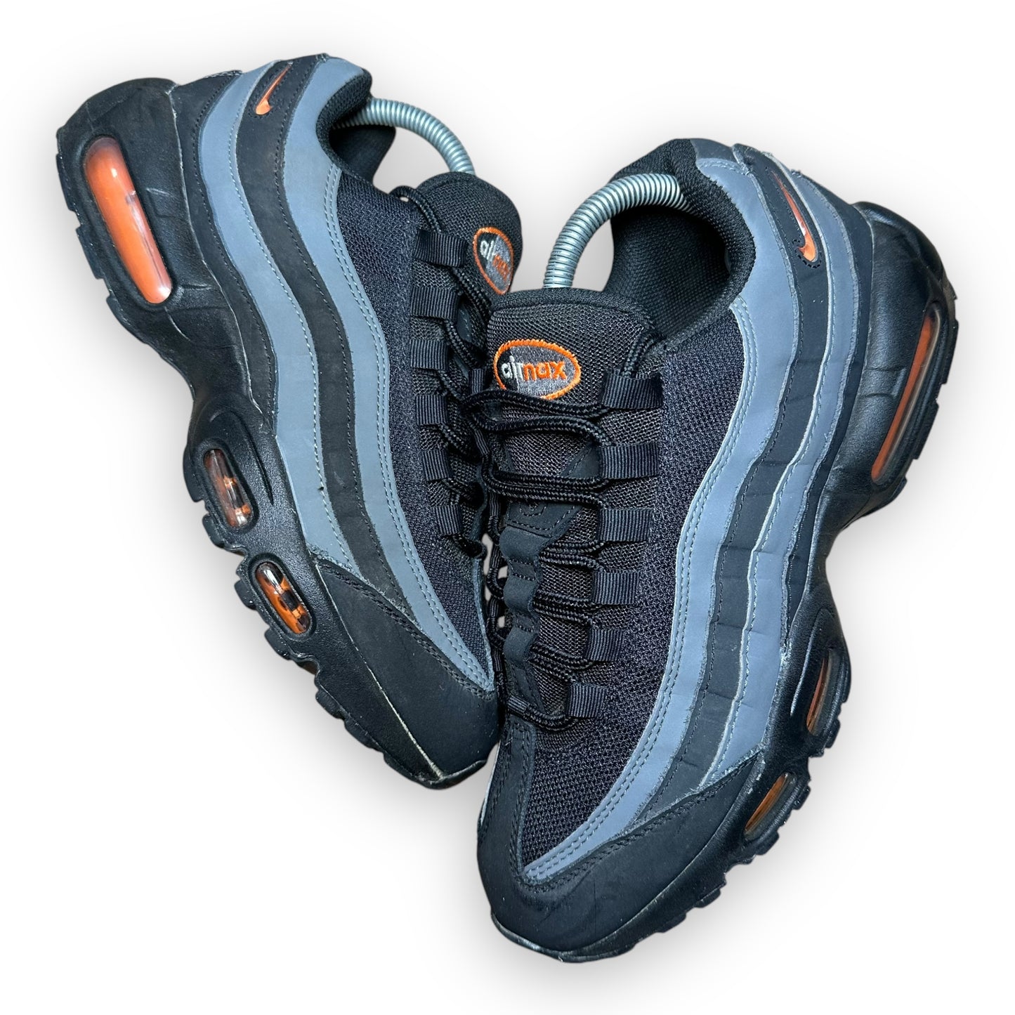 EU42 - US8.5 - UK7.5 • Air Max 95 Black Grey Orange