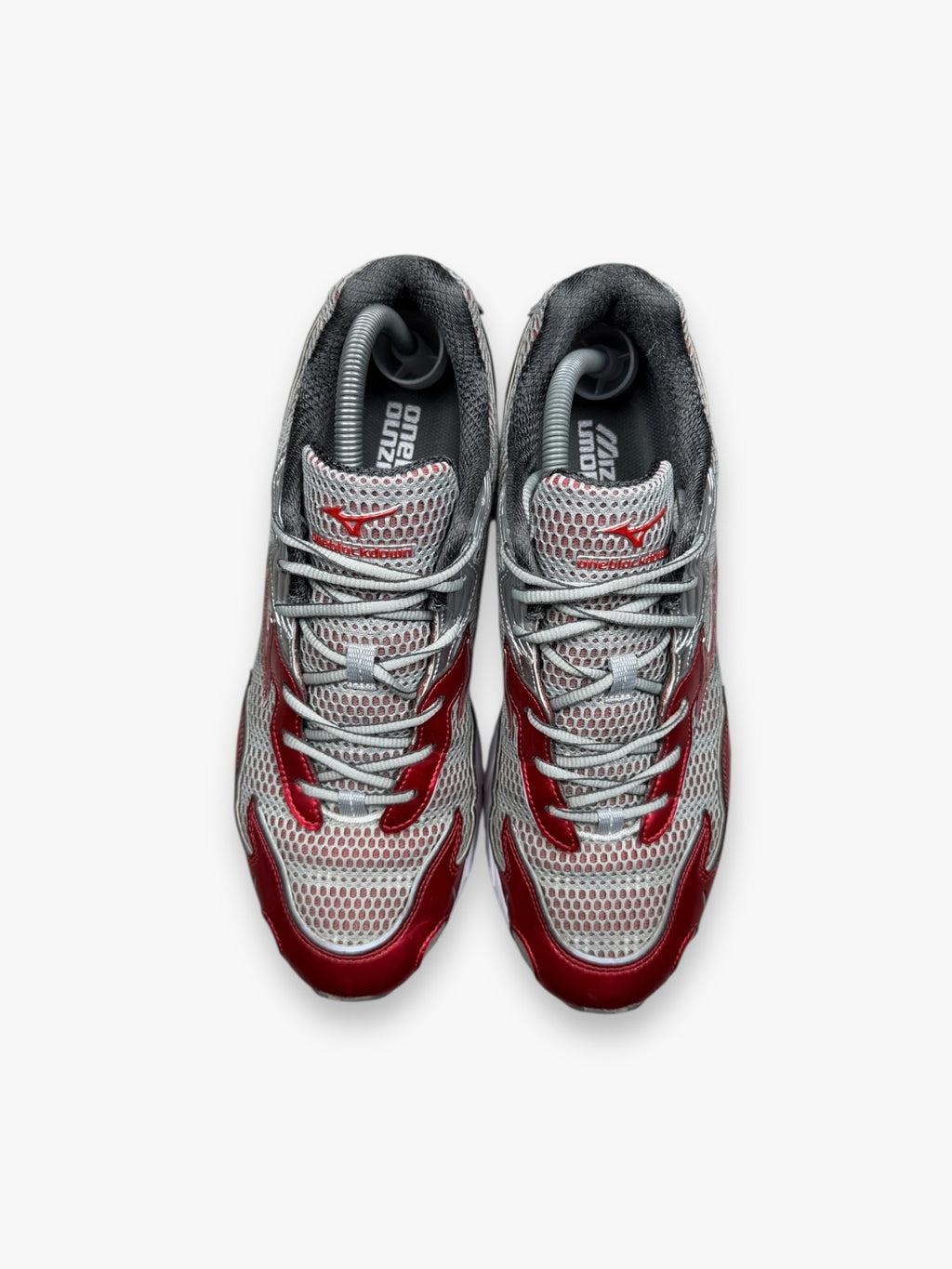 Mizuno Wave Rider 10 Flame Wave One Block Down Koi