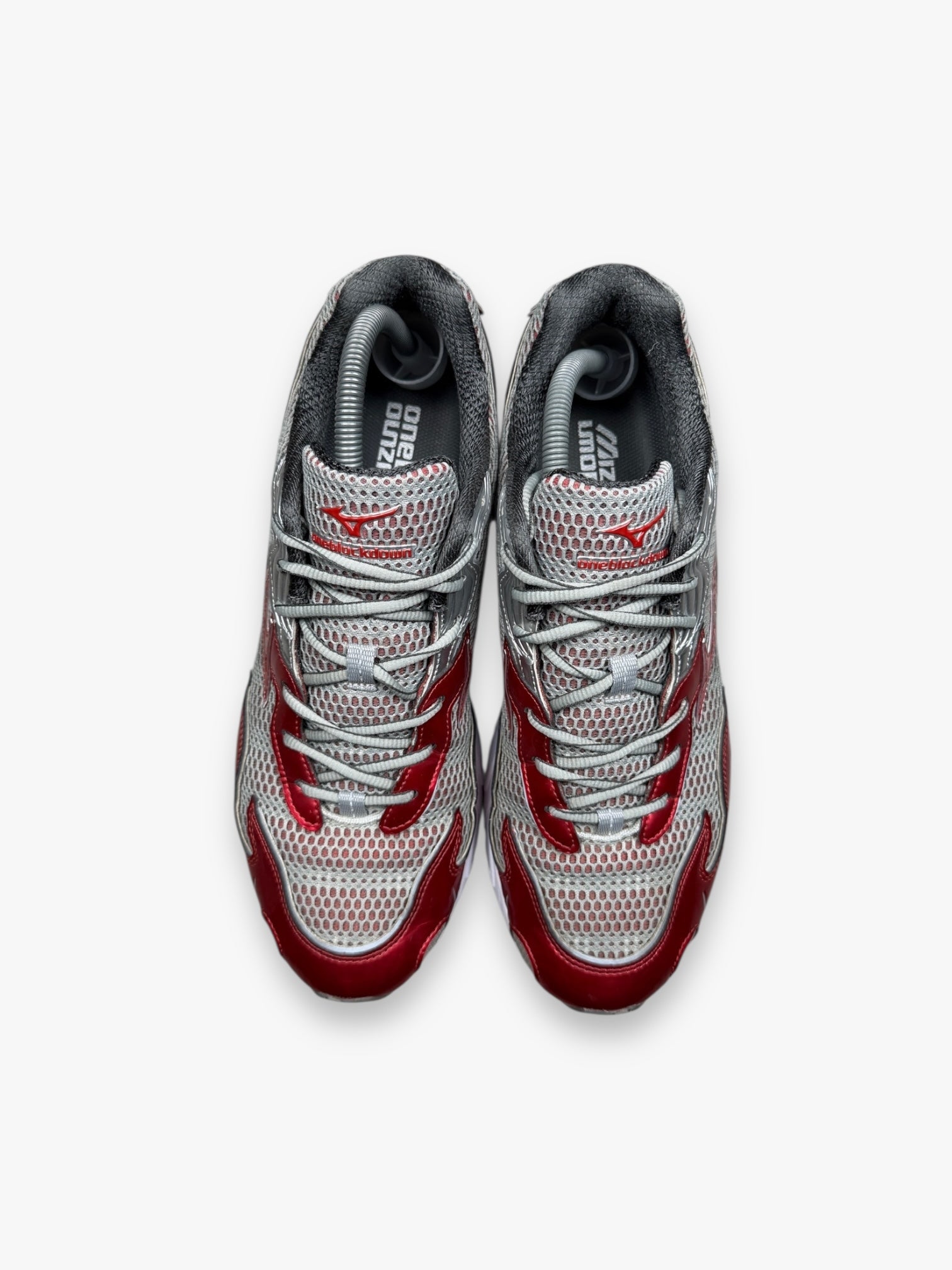 Mizuno Wave Rider 10 Flame Wave One Block Down Koi