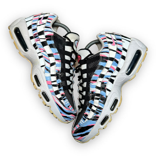 EU44 - US10 - UK9 • Air Max 95 South Korea