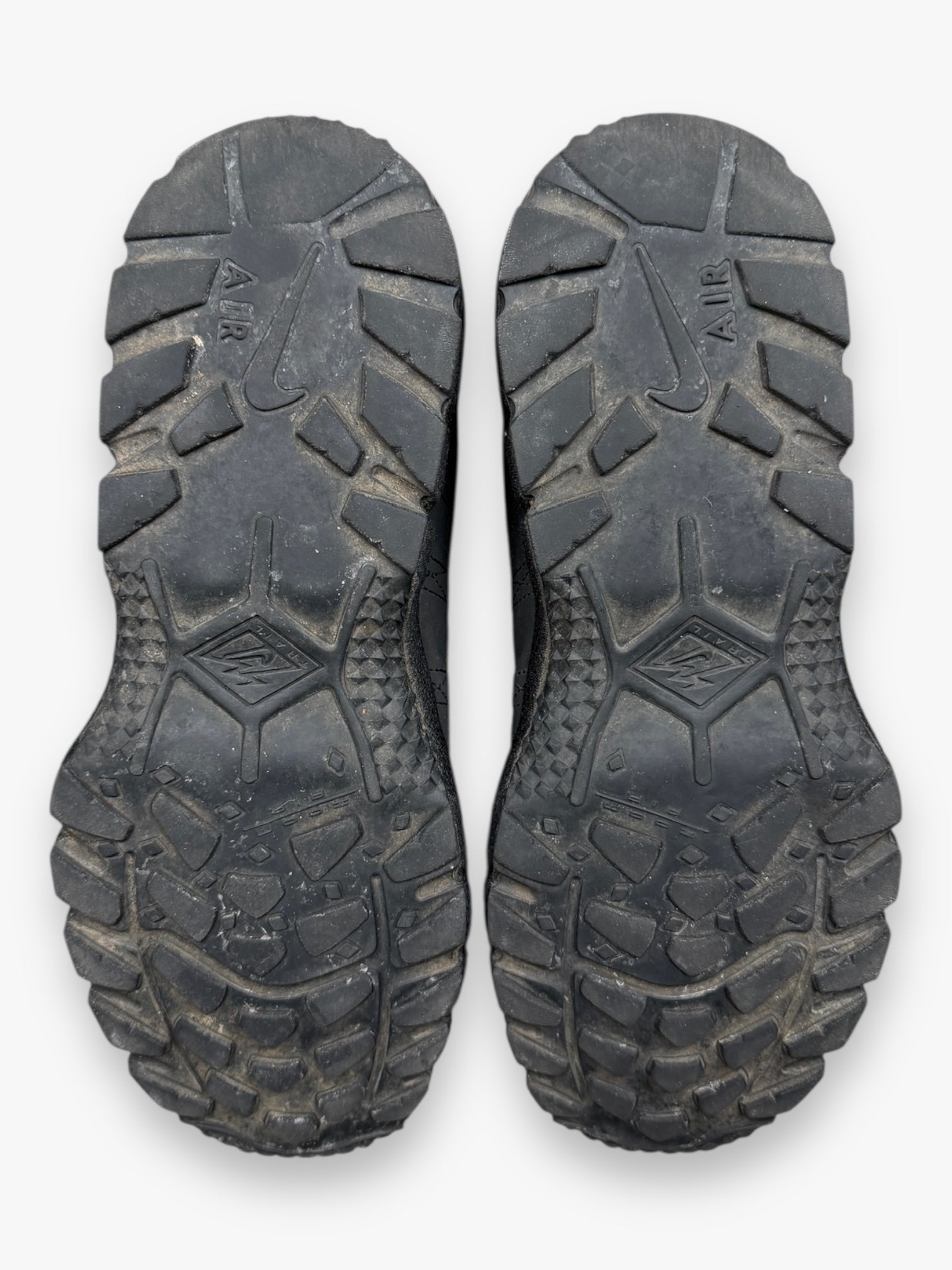 Air Humara Supreme Black