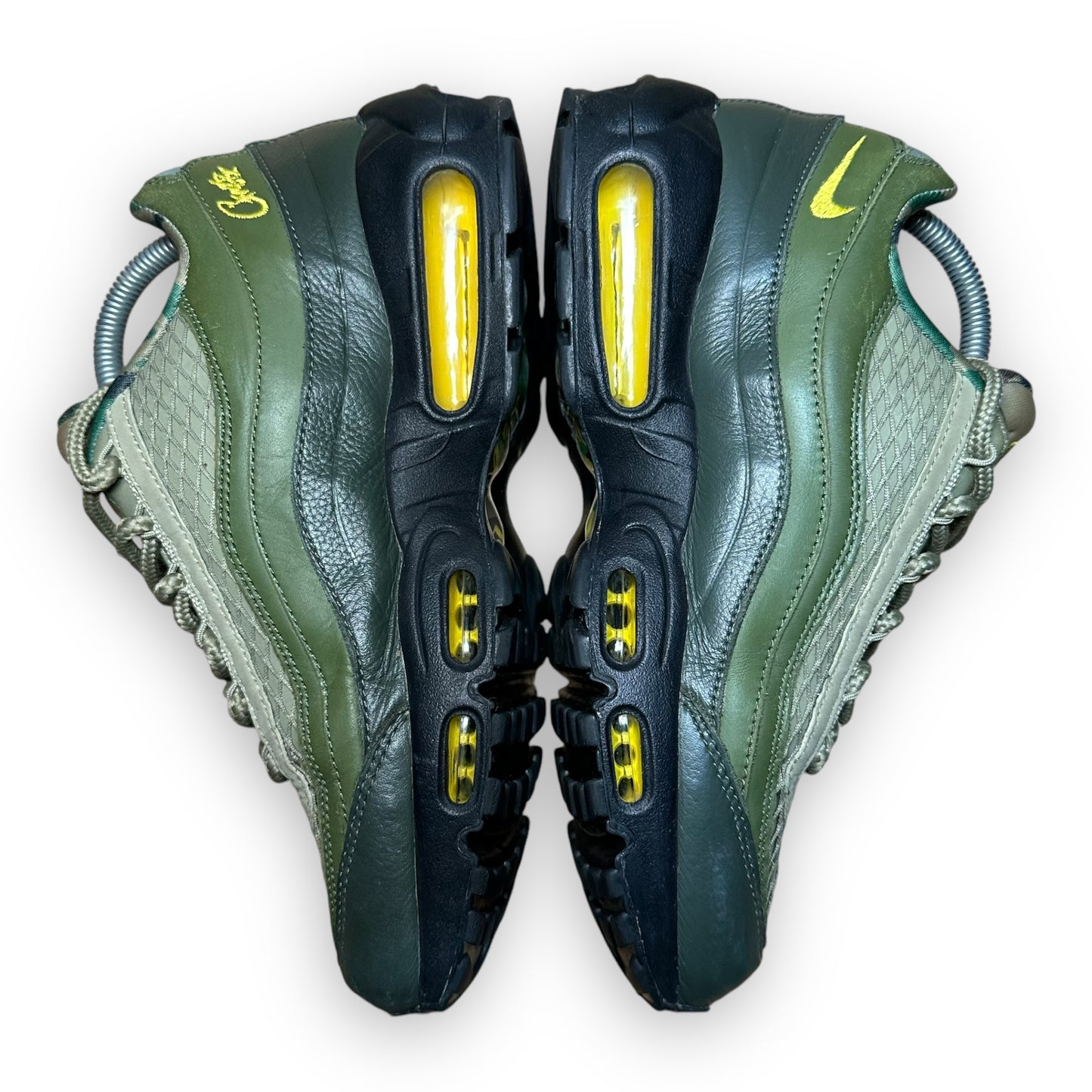 EU41 - US8 - UK7 • Air Max 95 Corteiz Gutta Green