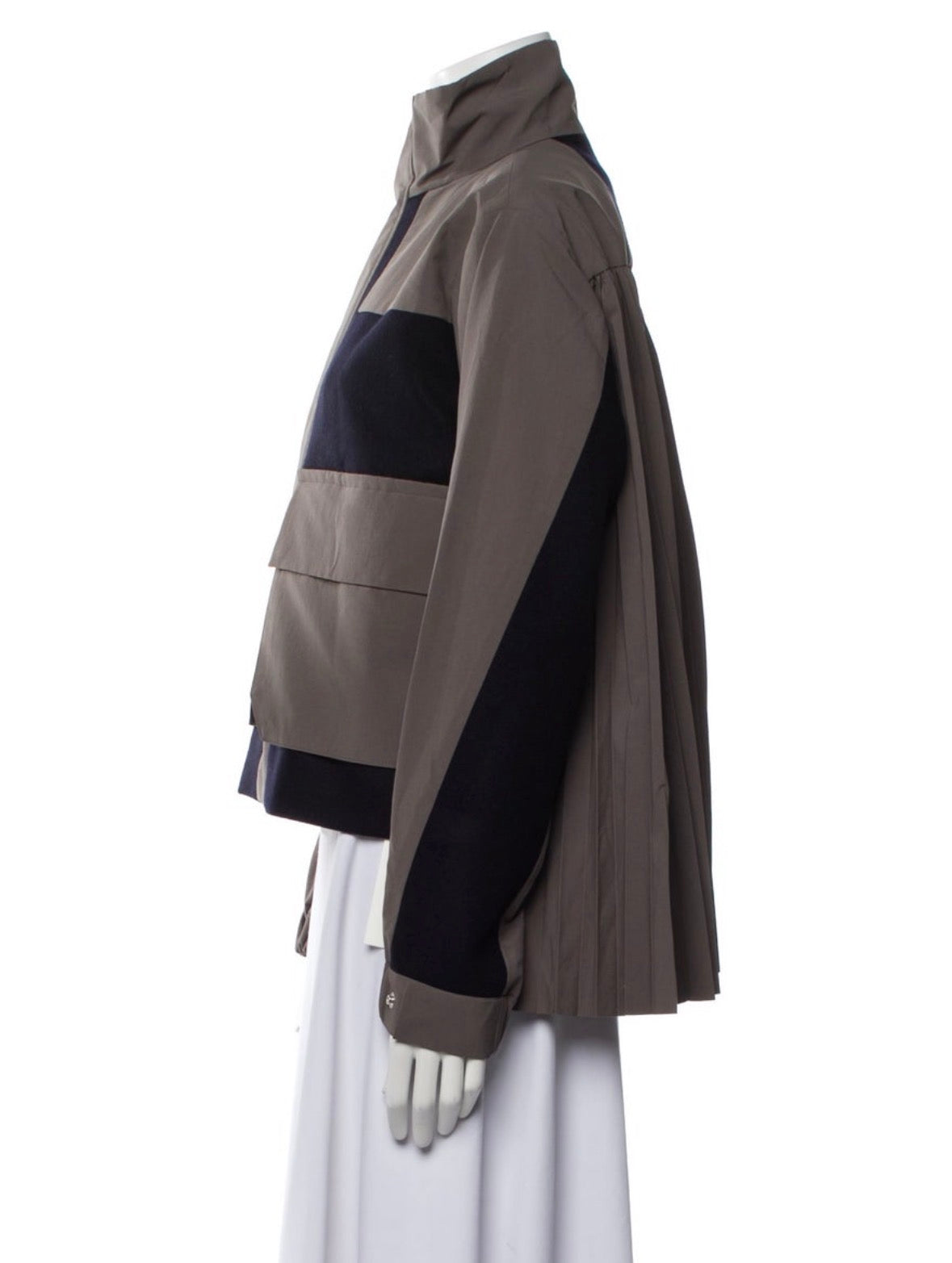Sacai Matte Taffeta Pleat Jacket SS23