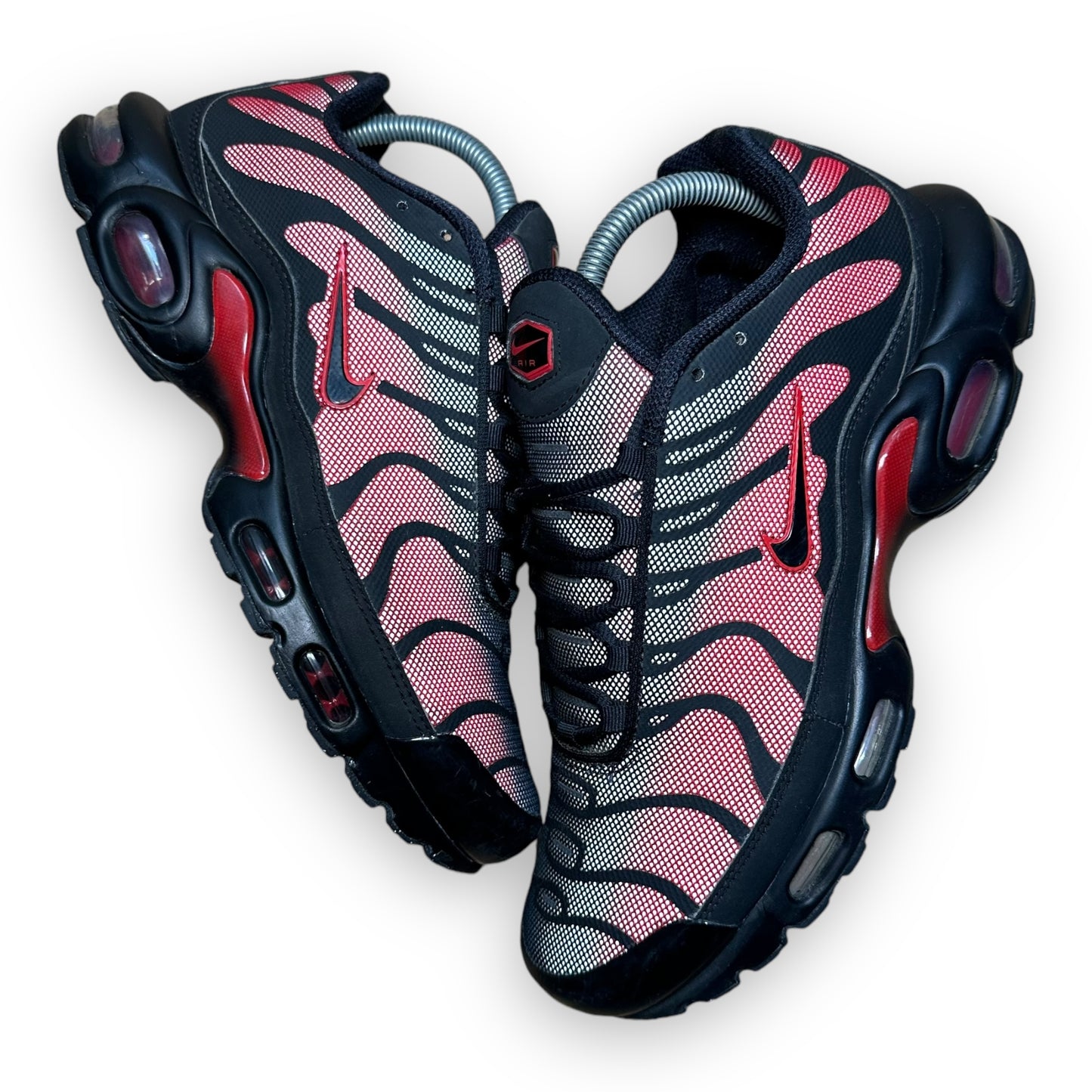 EU42.5 - US9 - UK8 • Air Max Plus Bred Reflective