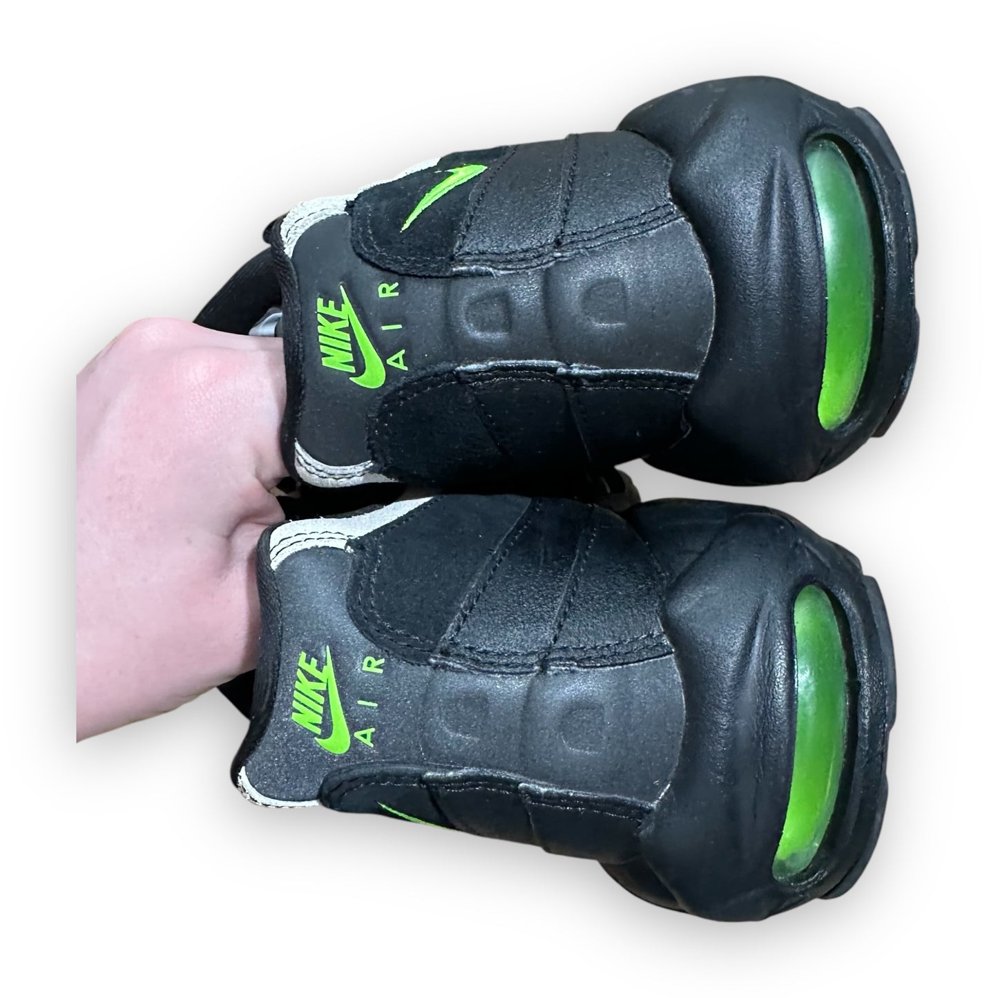EU45 - US11 - UK10 • Air Max 95 Antifreeze