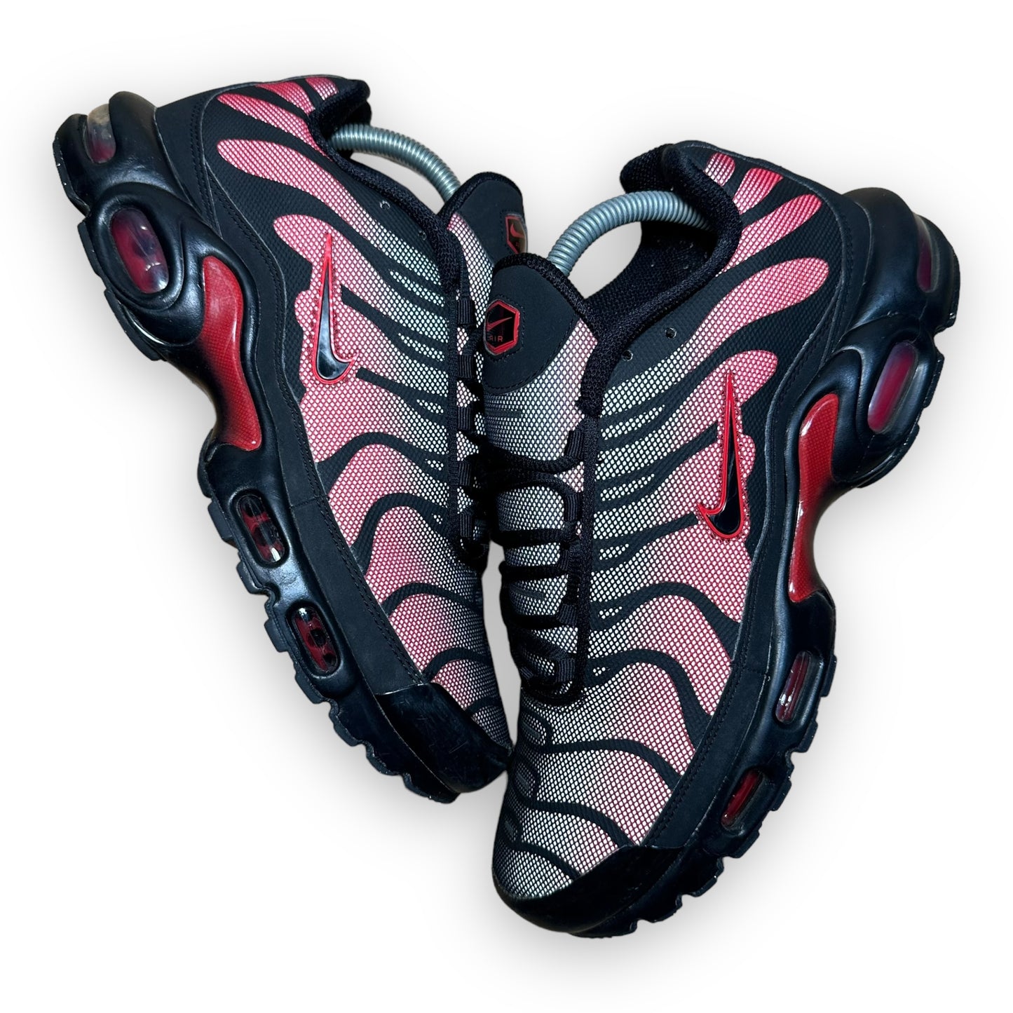 EU43 - US9.5 - UK8.5 • Air Max Plus Bred Reflective