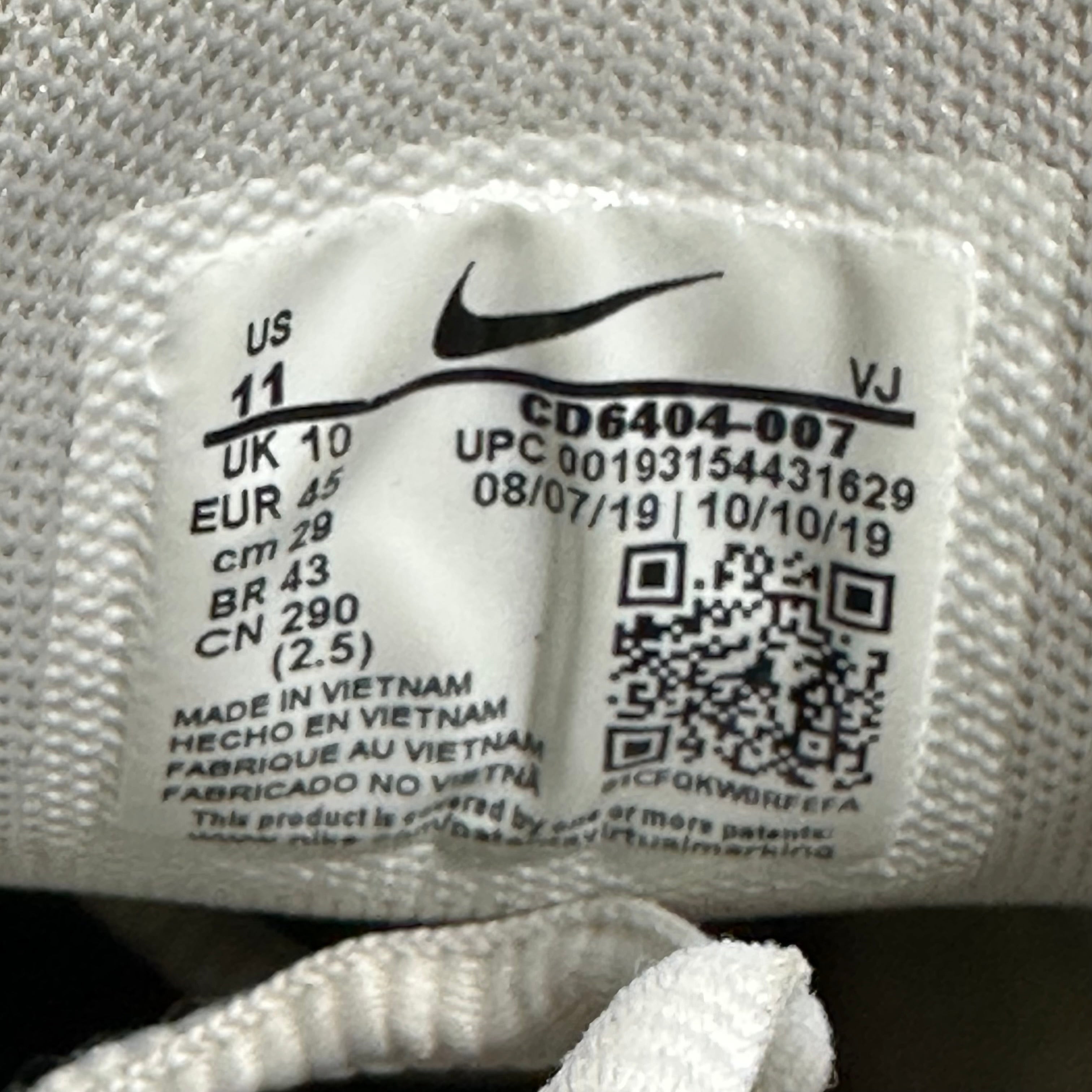 P-6000 White Black Volt