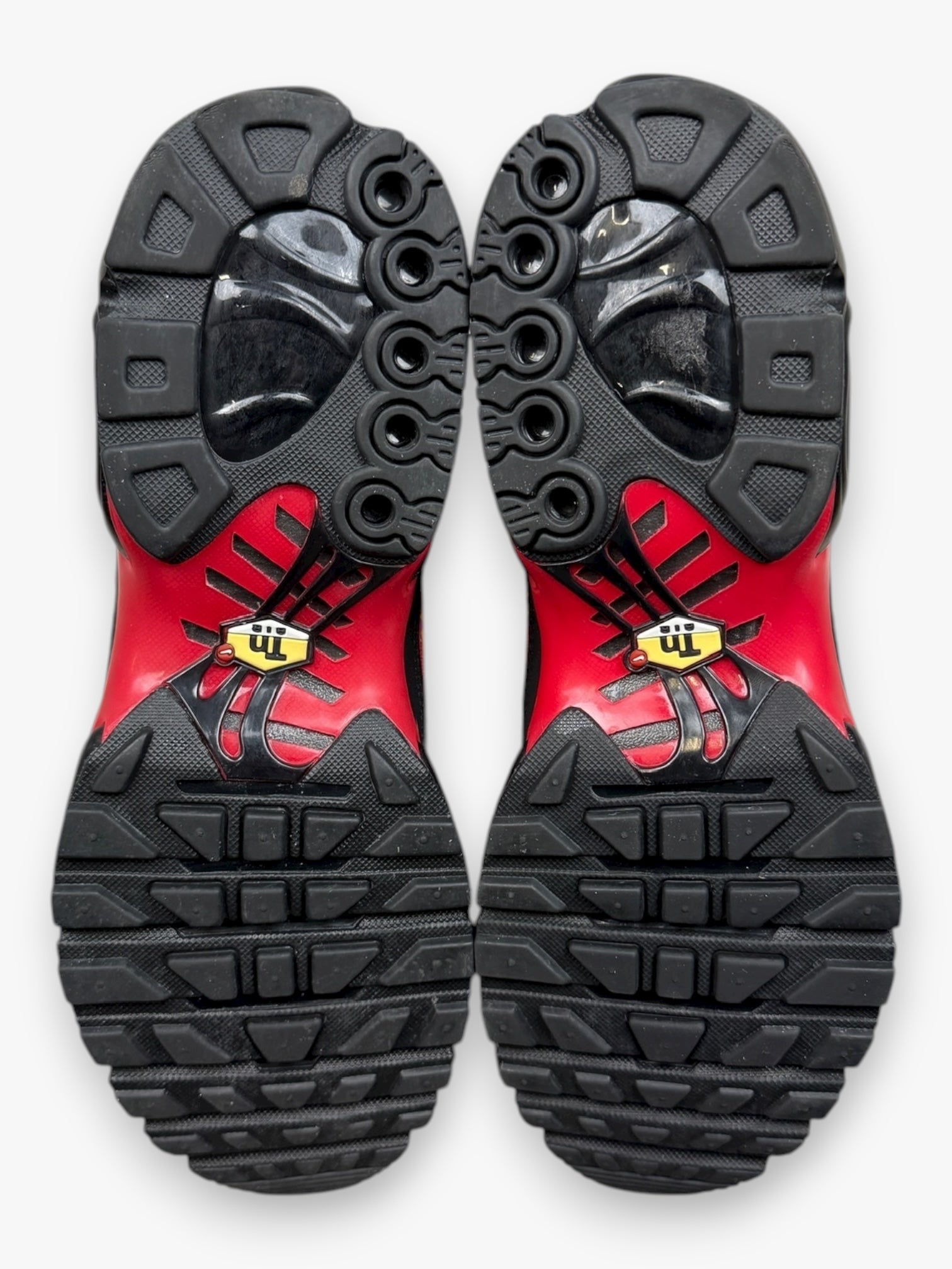 Air Max Plus TN Supreme Black