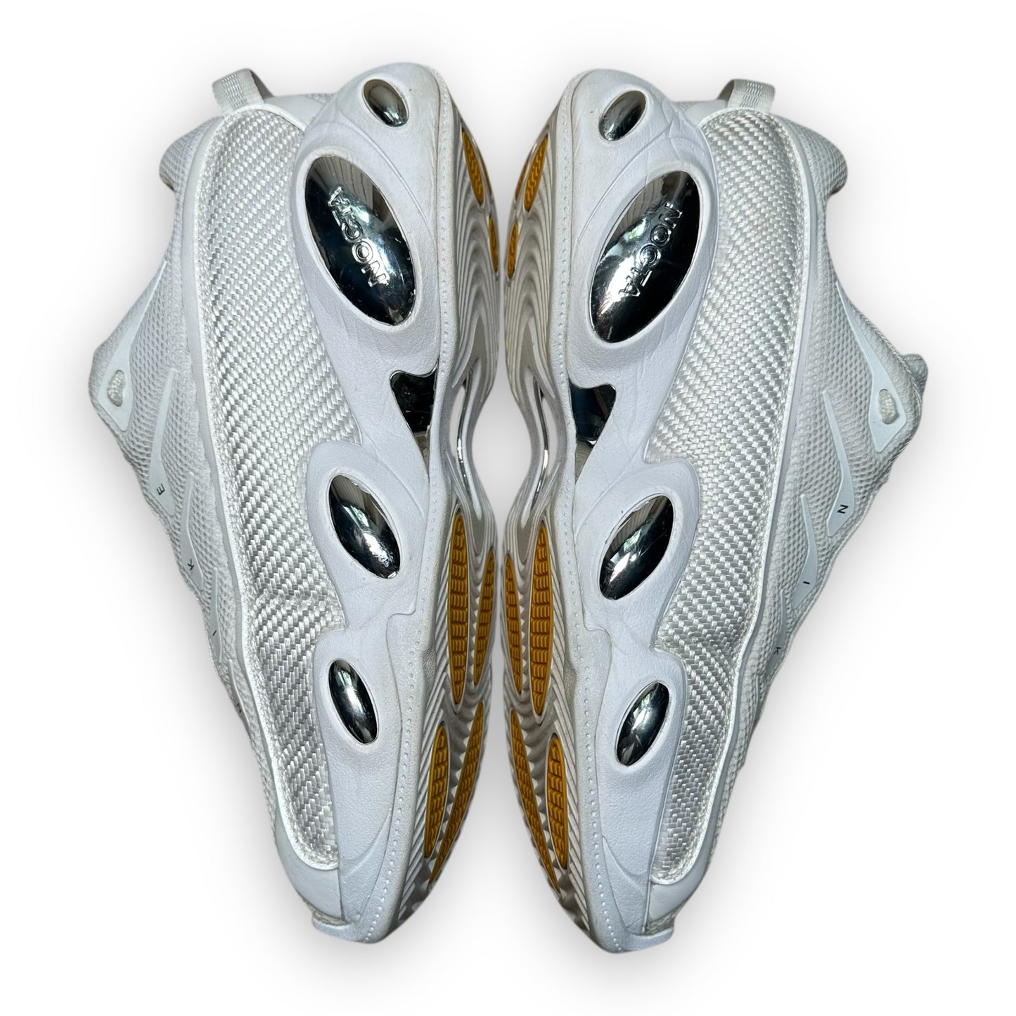 EU44.5 - US11 - UK10 • NOCTA Glide White Chrome