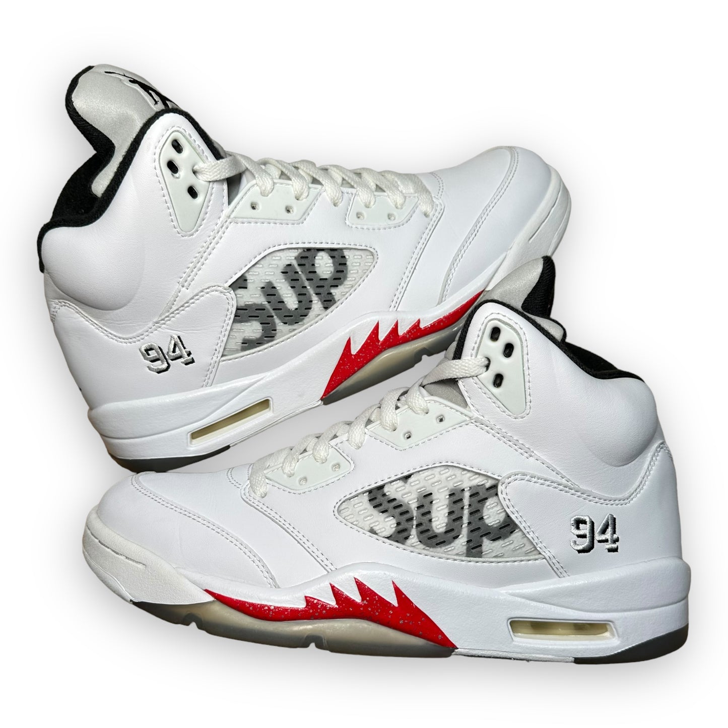 EU44 - US10 - UK9 • Jordan 5 Retro Supreme White