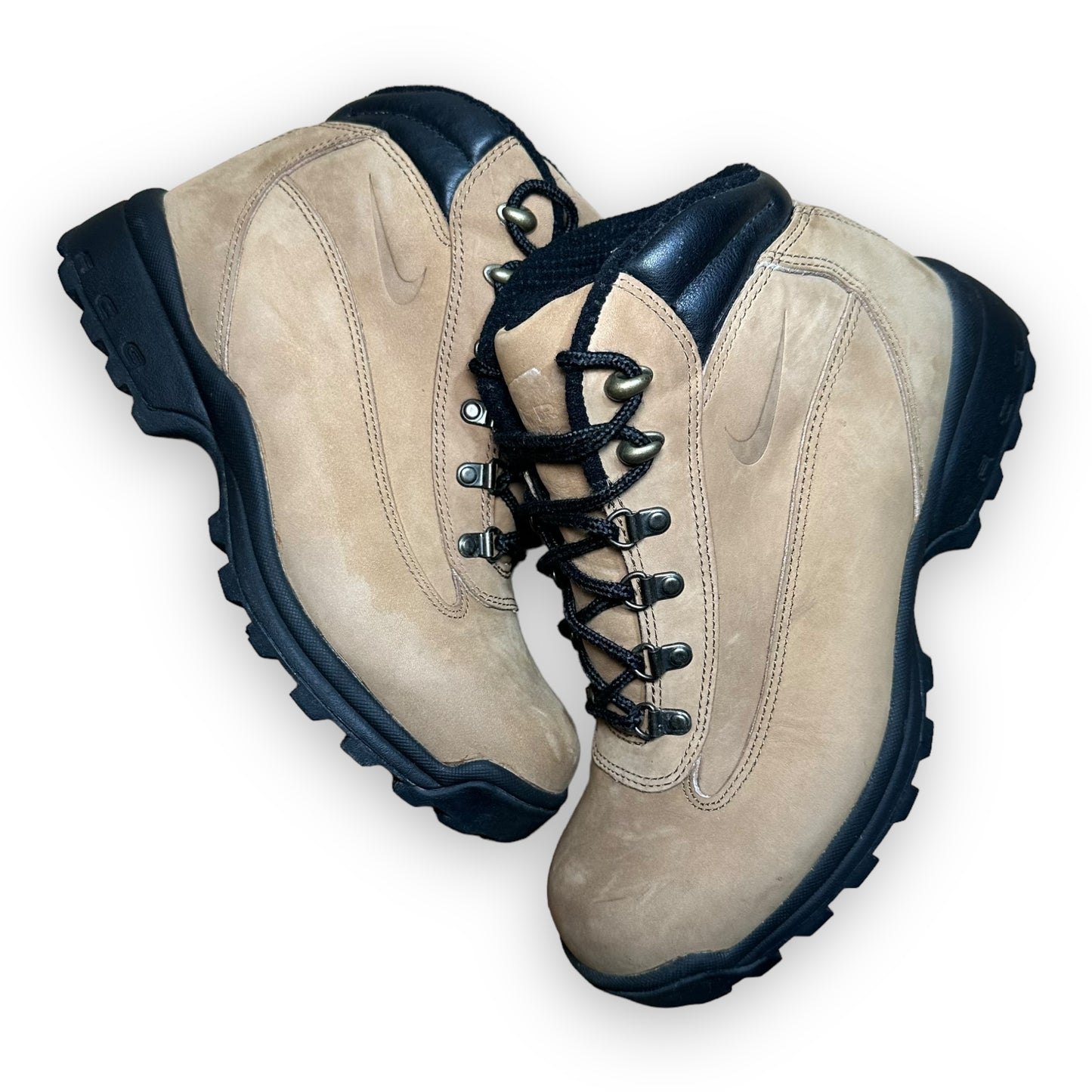 EU44 - US10 - UK9 • Nike Air ACG All Track Hiking Boots (2001)