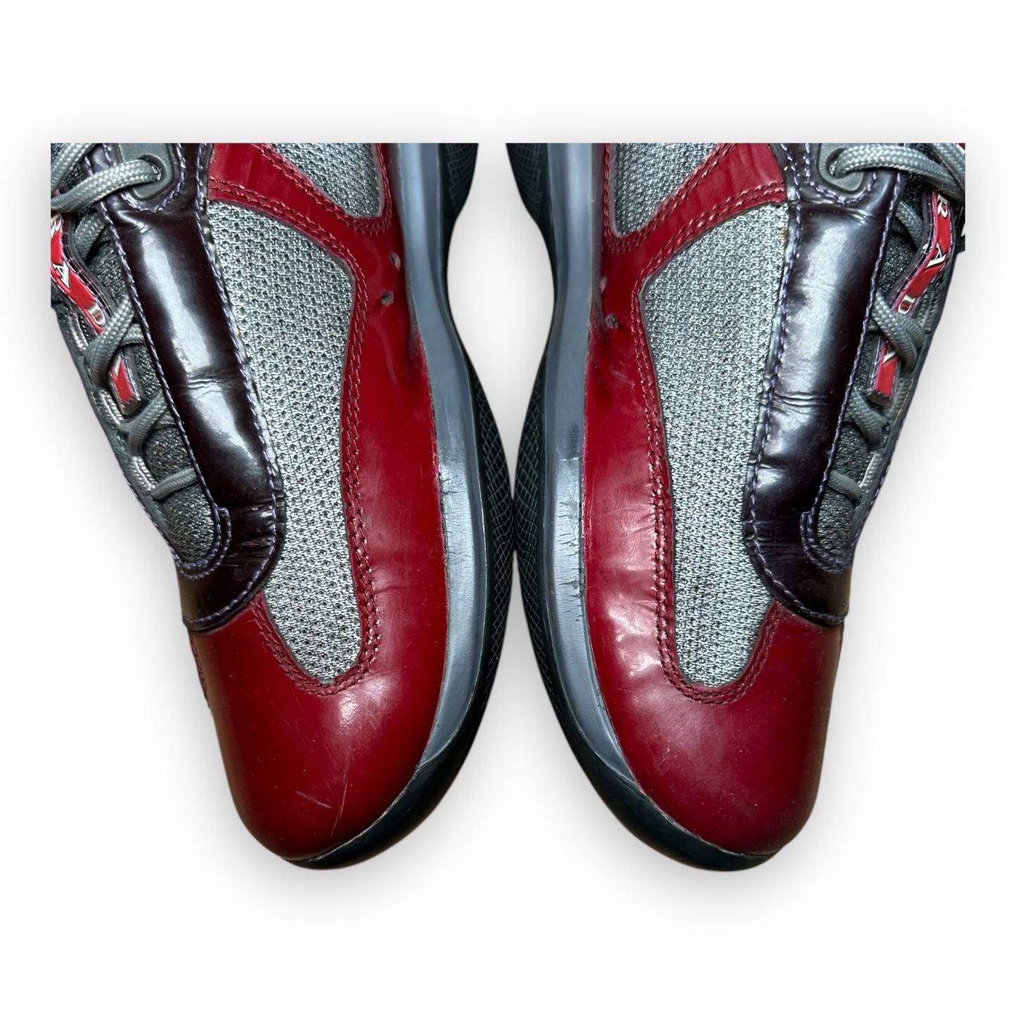 EU39 - US6.5 - UK6 • vintage Prada America’s Cup Red Black Patent