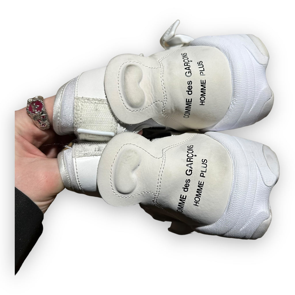 Air Carnivore Comme des Garcons White