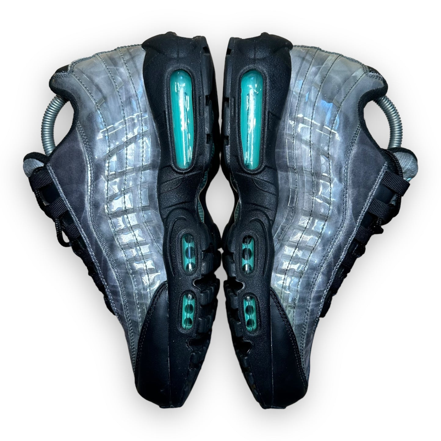 EU42 - US8.5 - UK7.5 • Air Max 95 Footprint