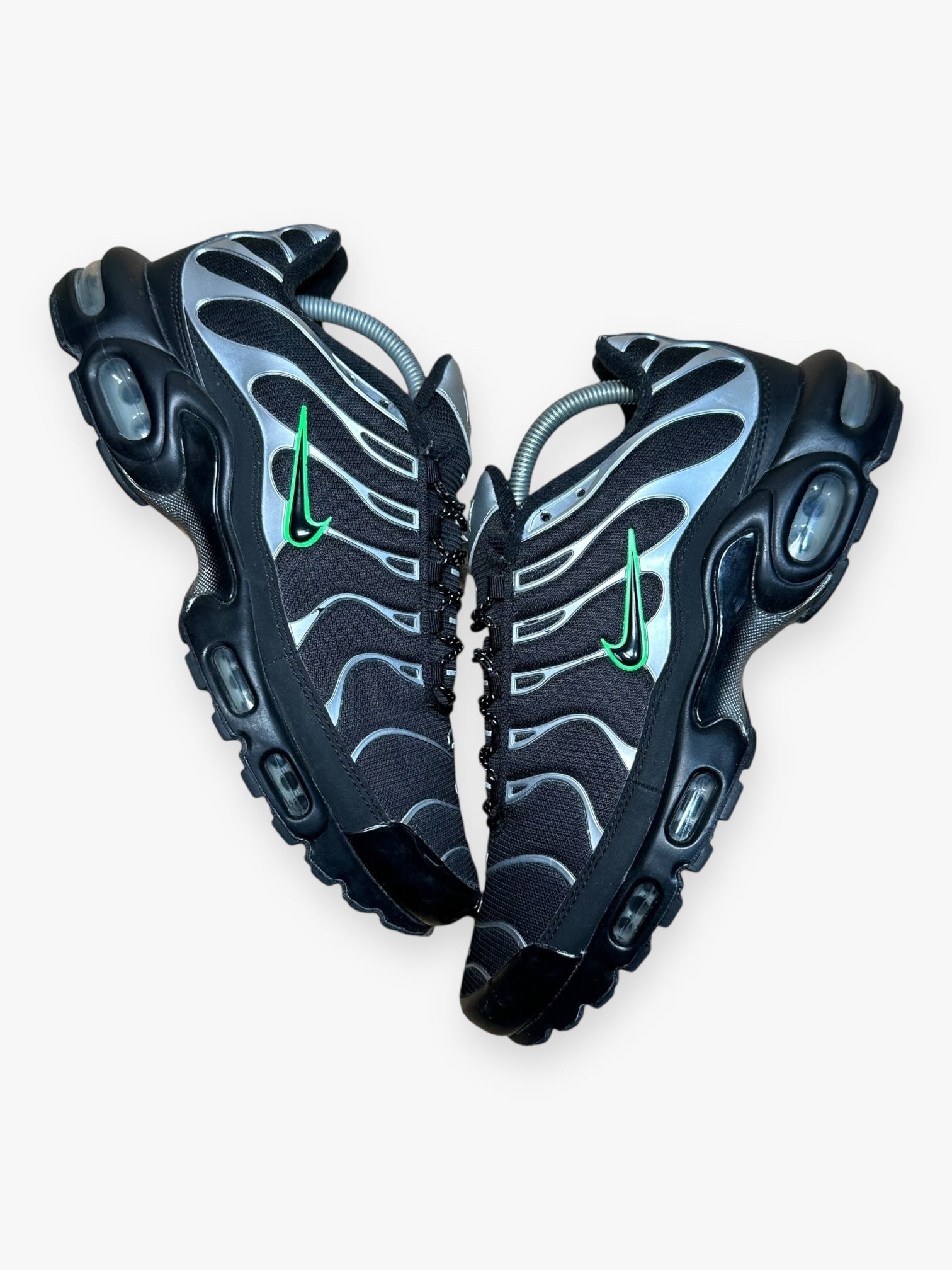 Air Max Plus TN Black Silver Green Strike