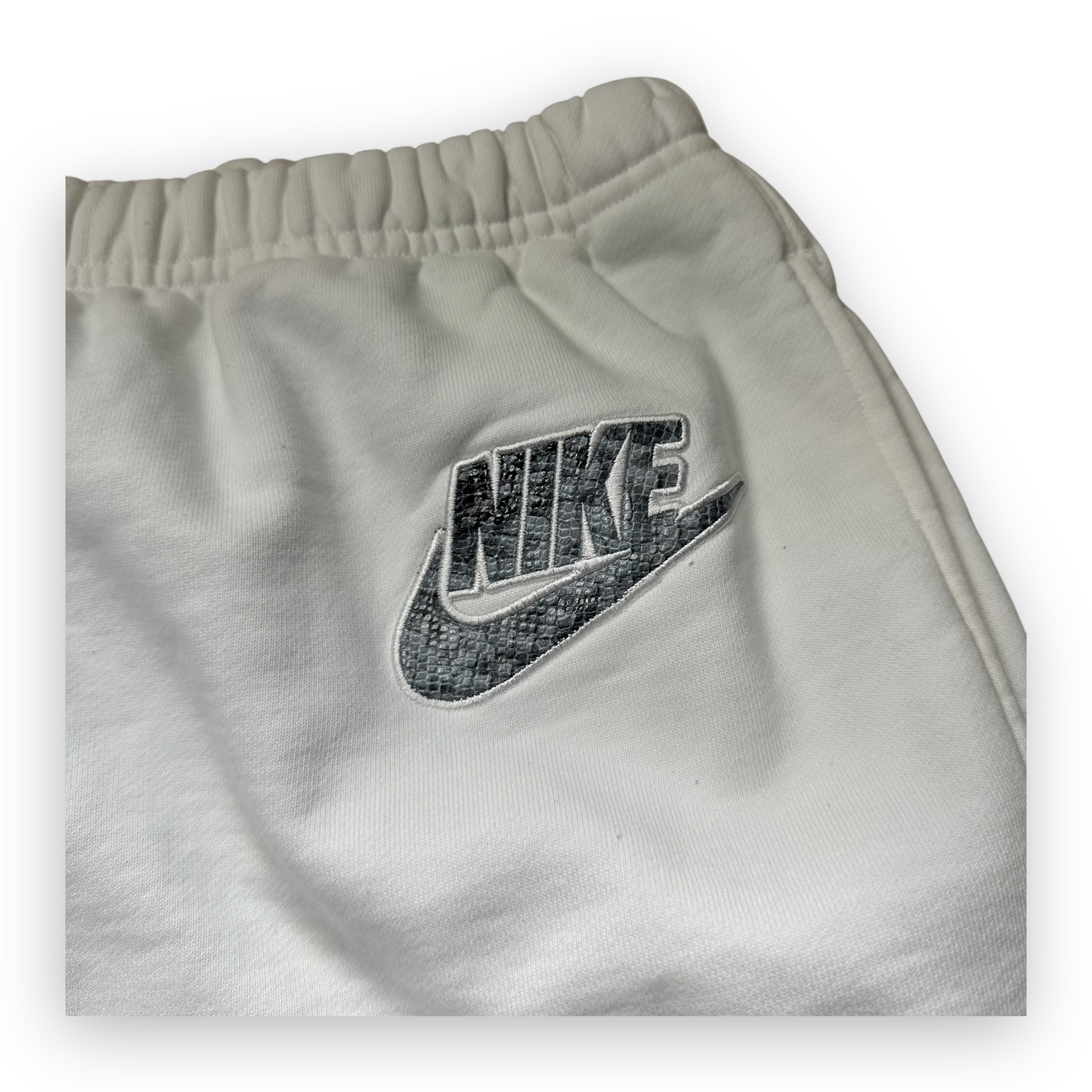 Sweatpant Nike Supreme Cargo White SS21