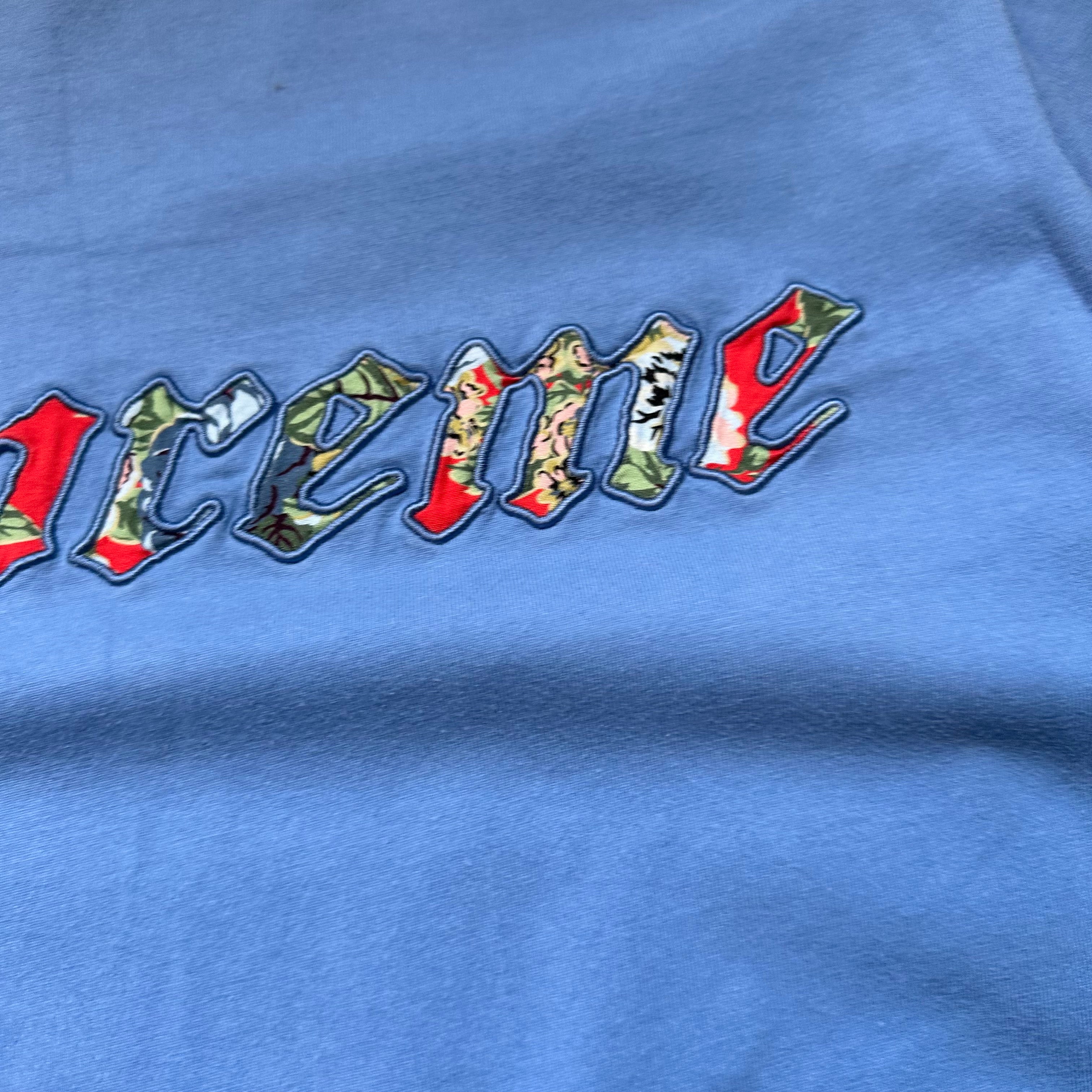 Tee Supreme Floral Aplique Light Blue SS21