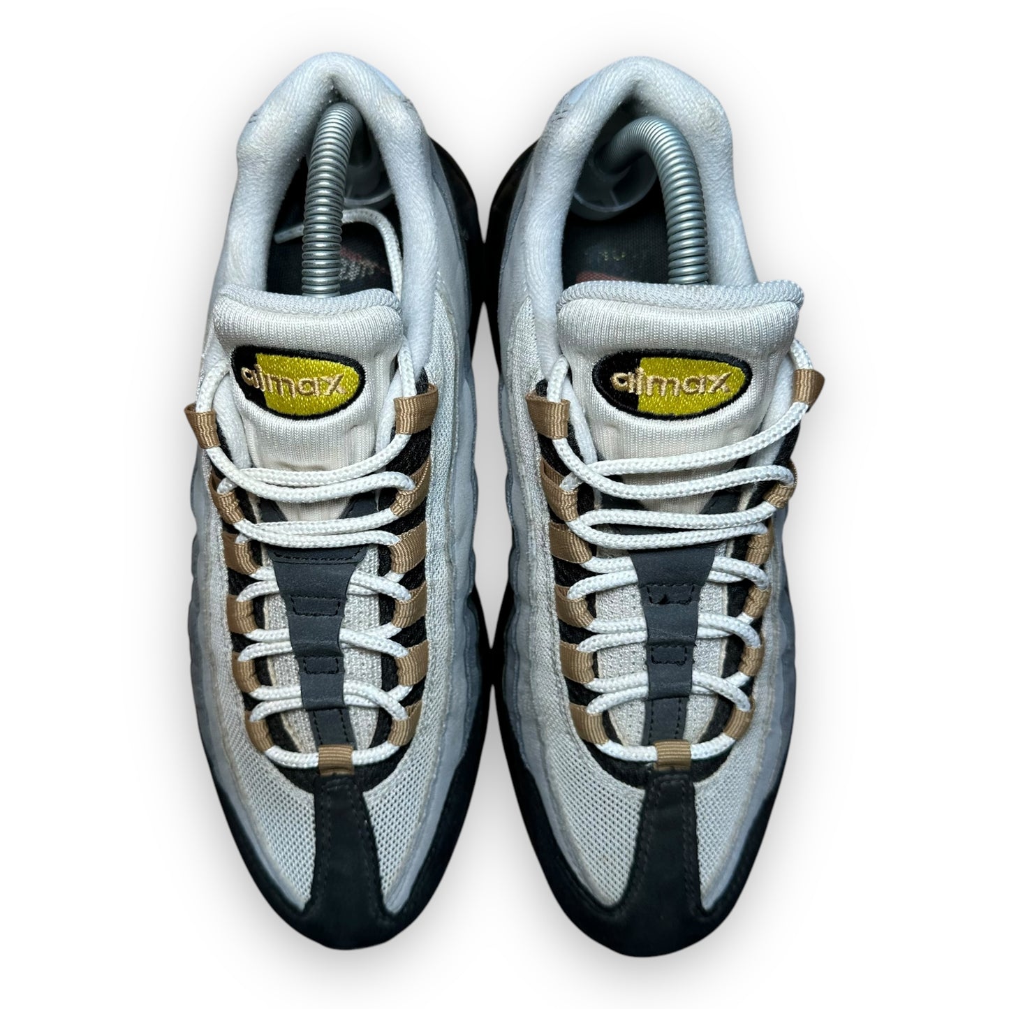 EU42 - US8.5 - UK7.5 • Air Max 95 Icons Yellow Strike